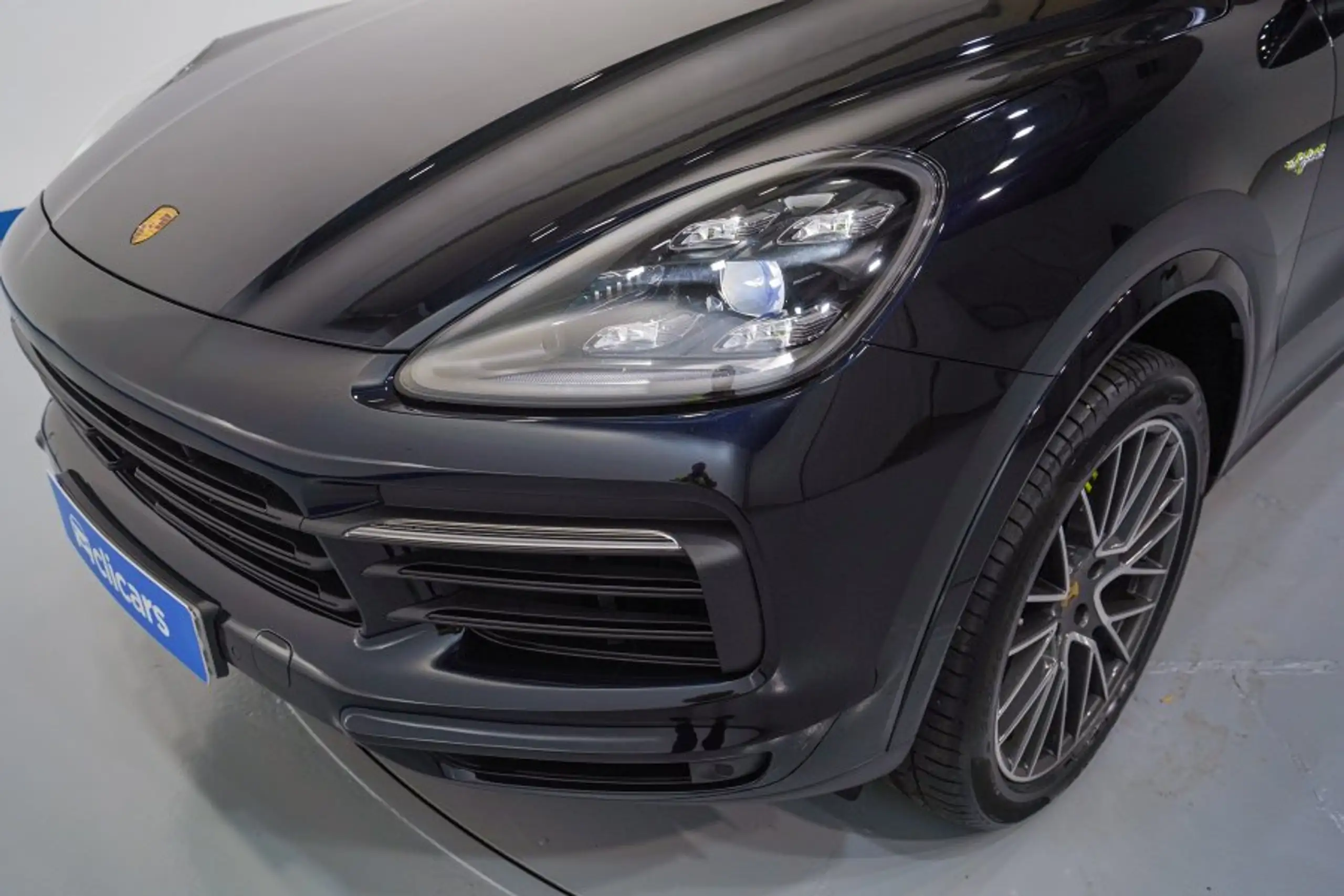 Porsche - Cayenne