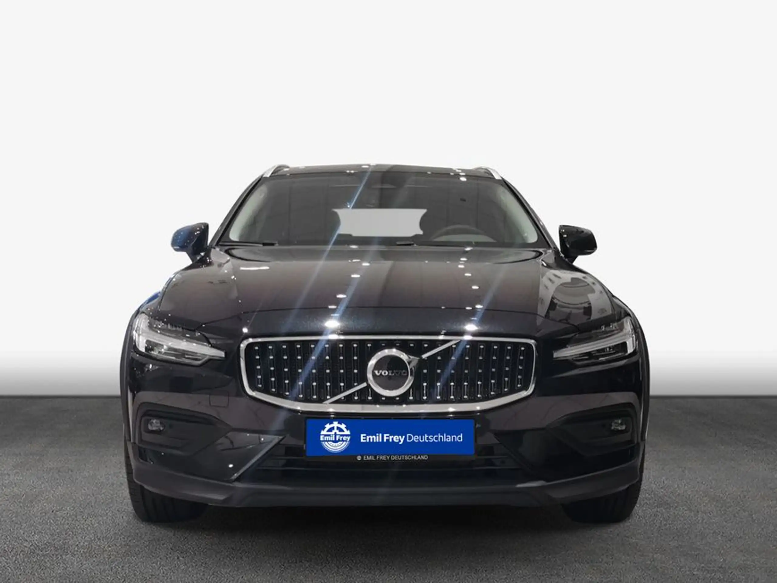 Volvo - V60 Cross Country