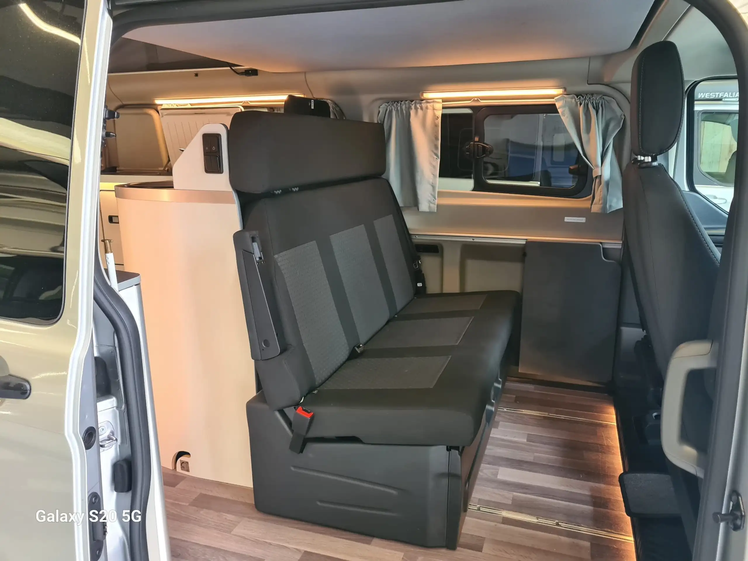 Ford - Transit Custom