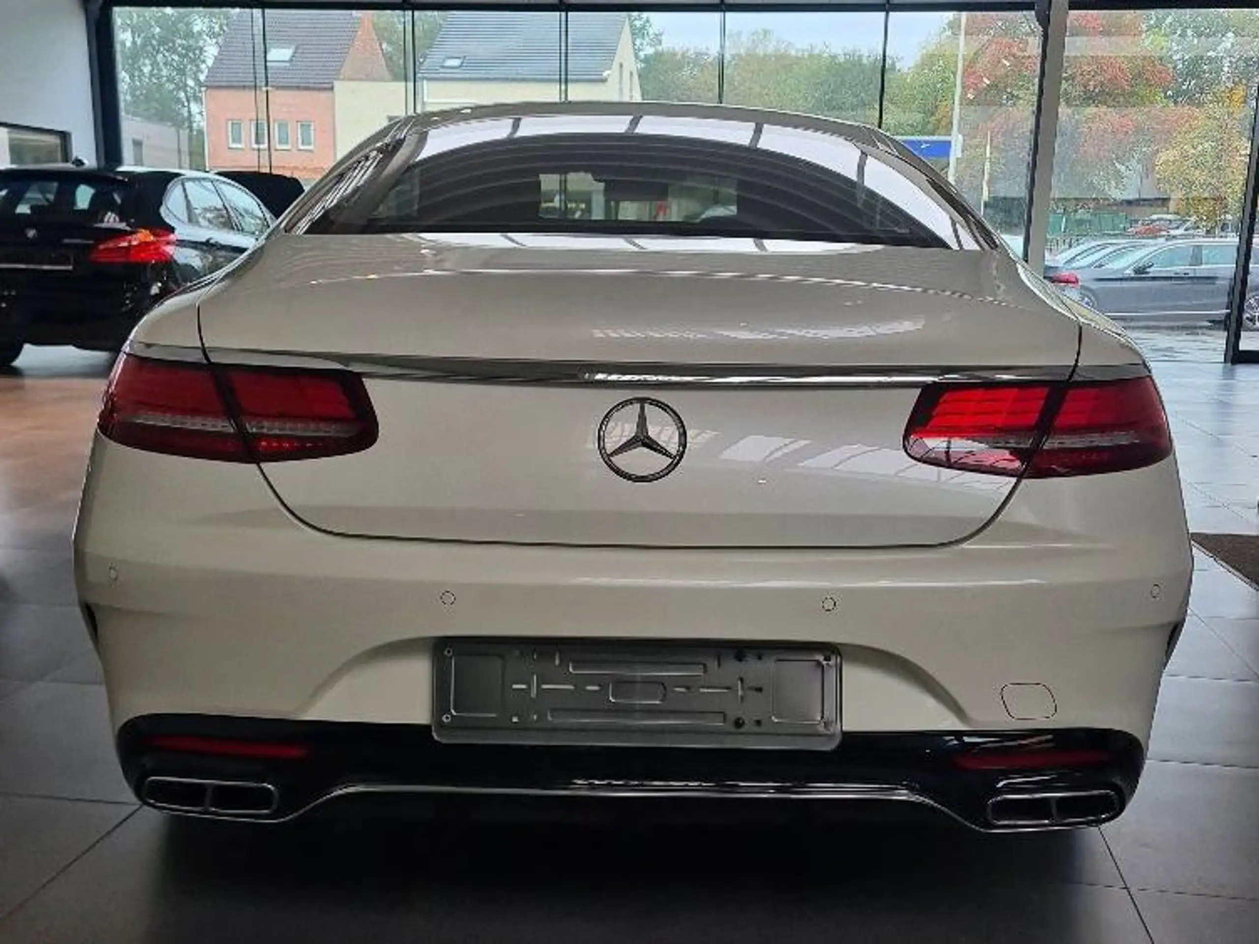 Mercedes-Benz - S 450