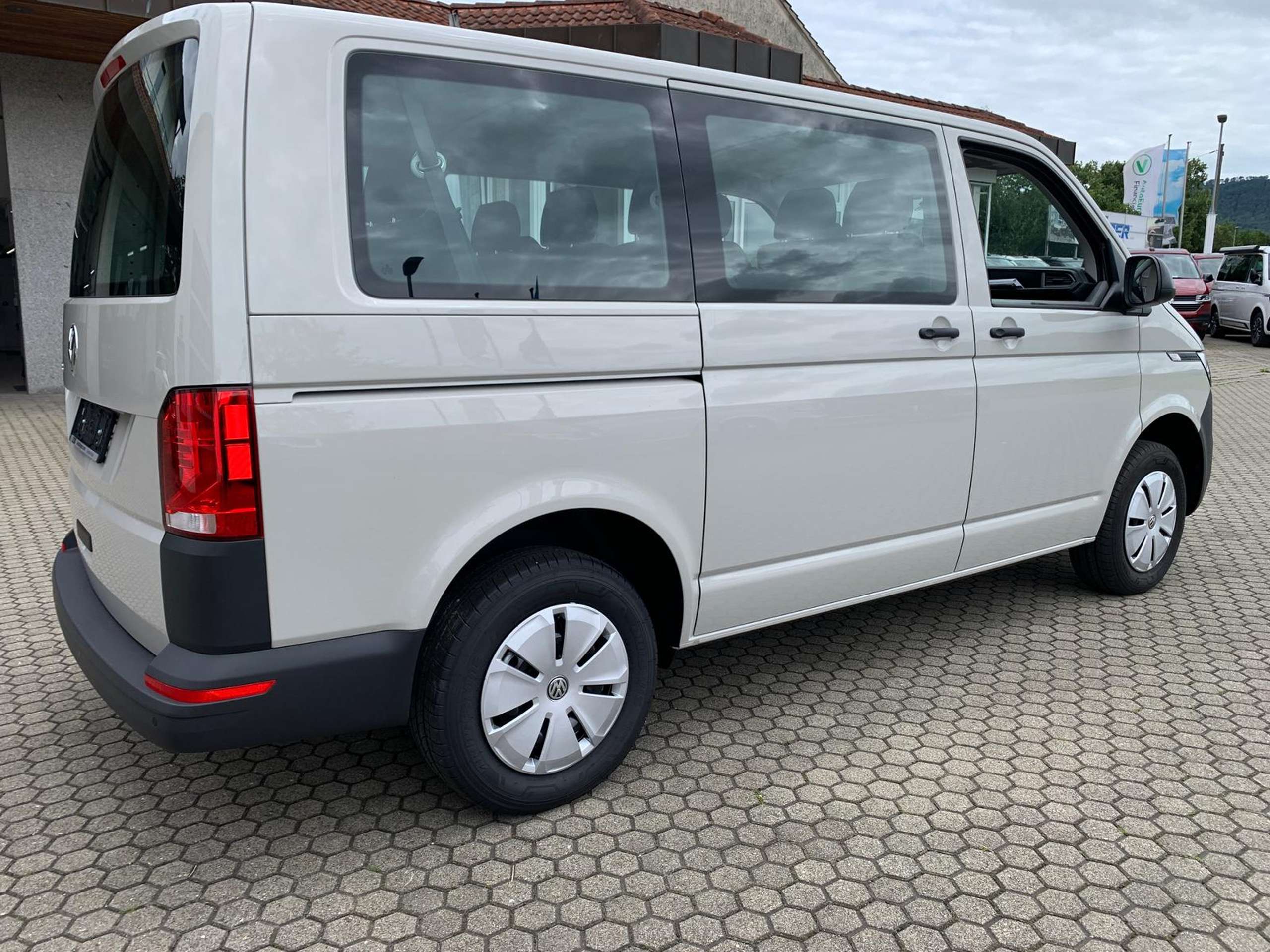 Volkswagen - T6.1 Kombi