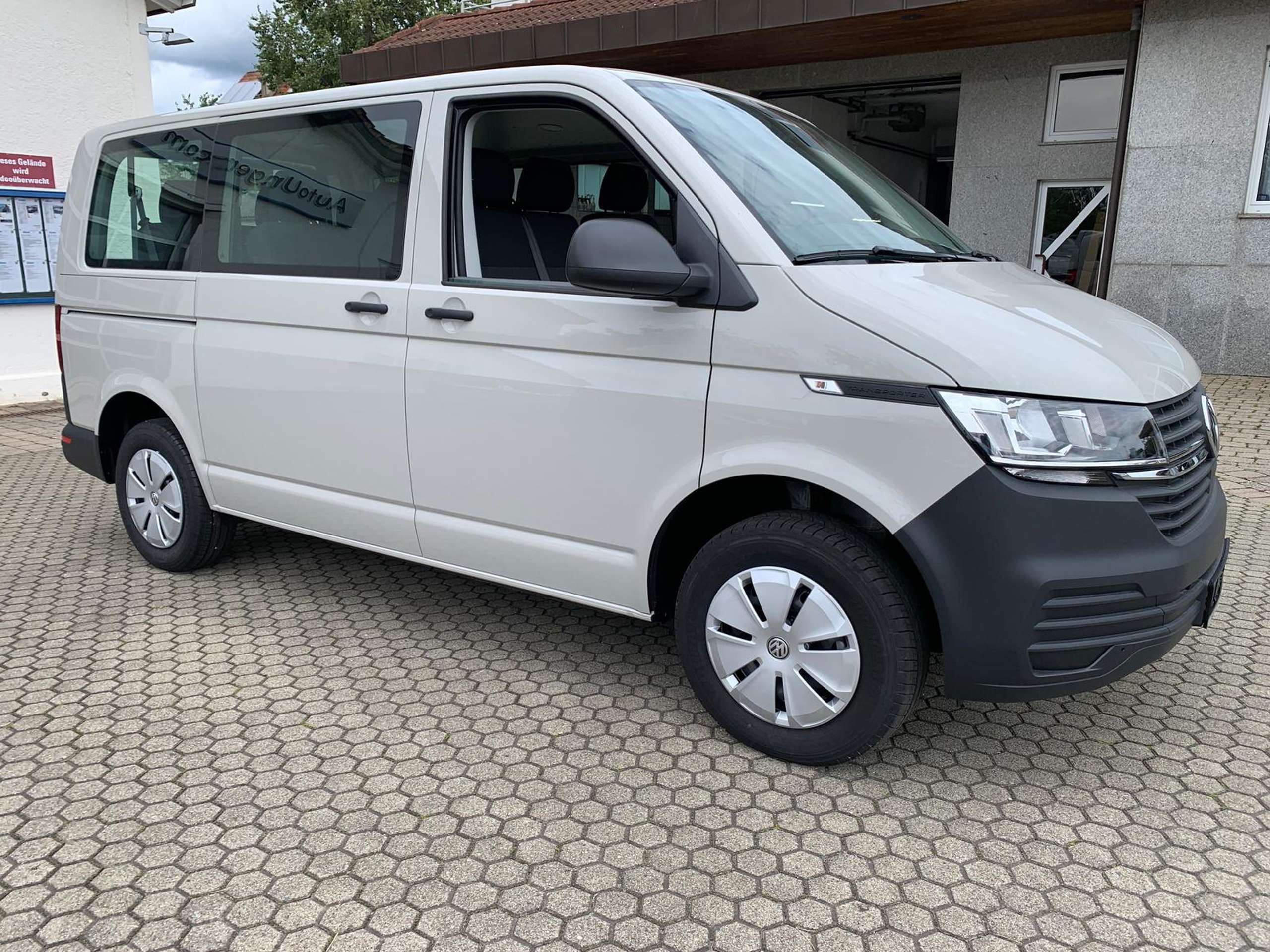 Volkswagen - T6.1 Kombi