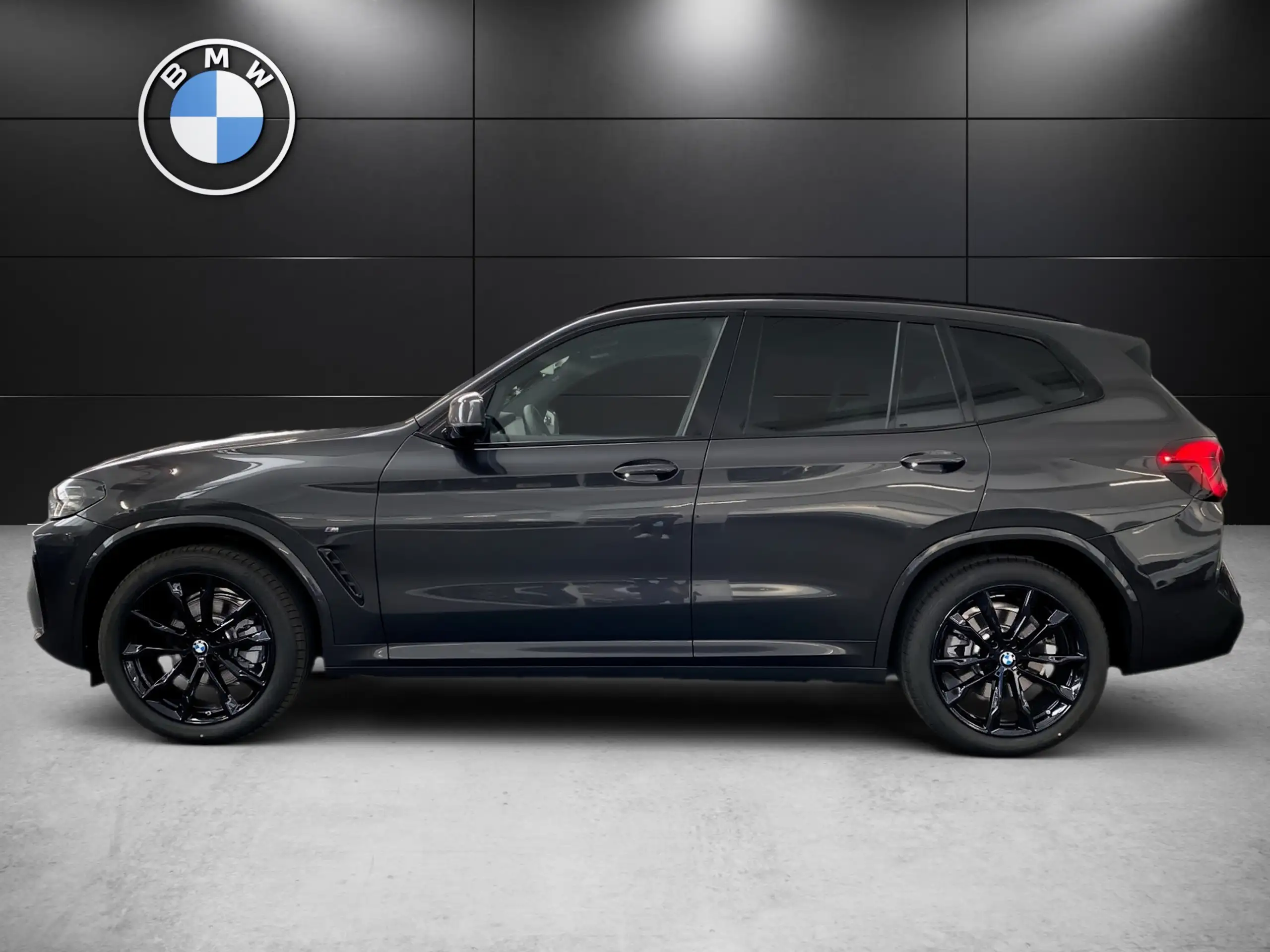 BMW - X3