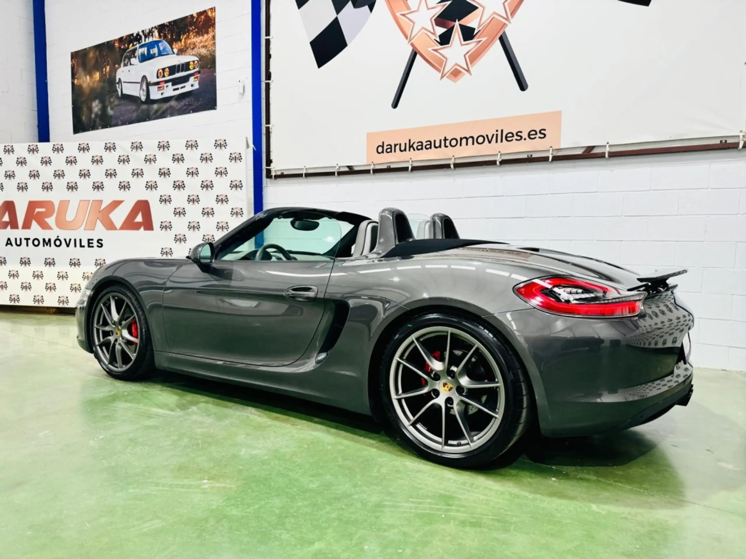 Porsche - Boxster