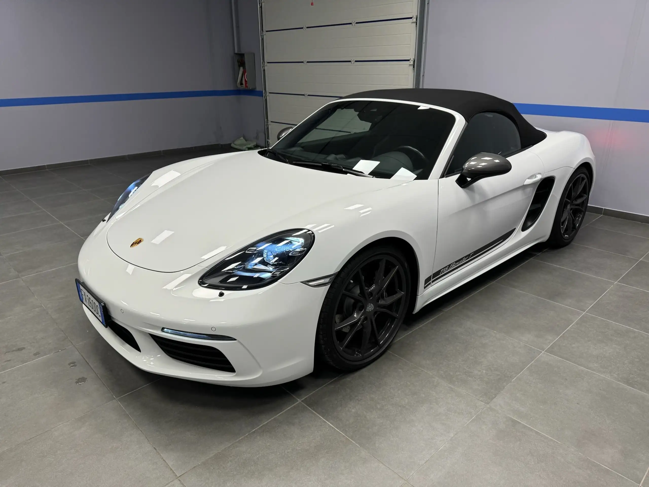 Porsche - Boxster