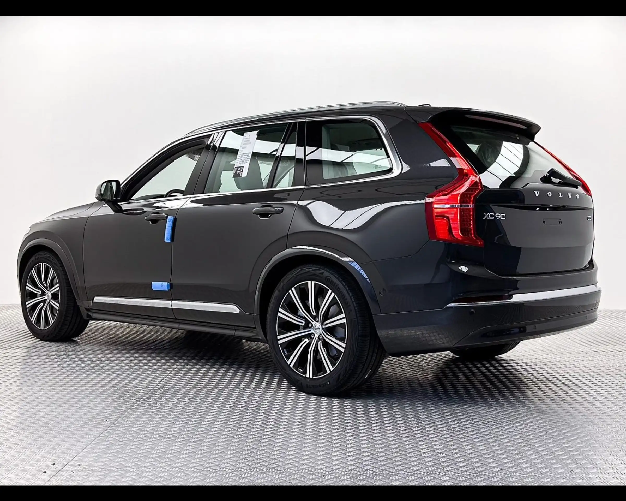 Volvo - XC90