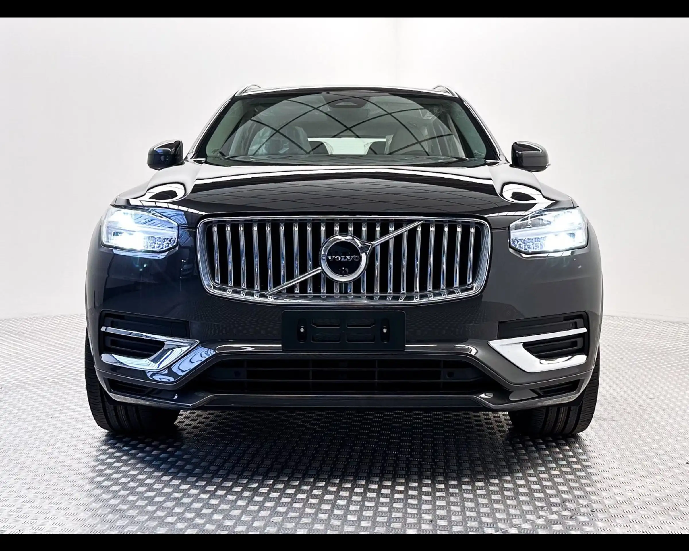 Volvo - XC90