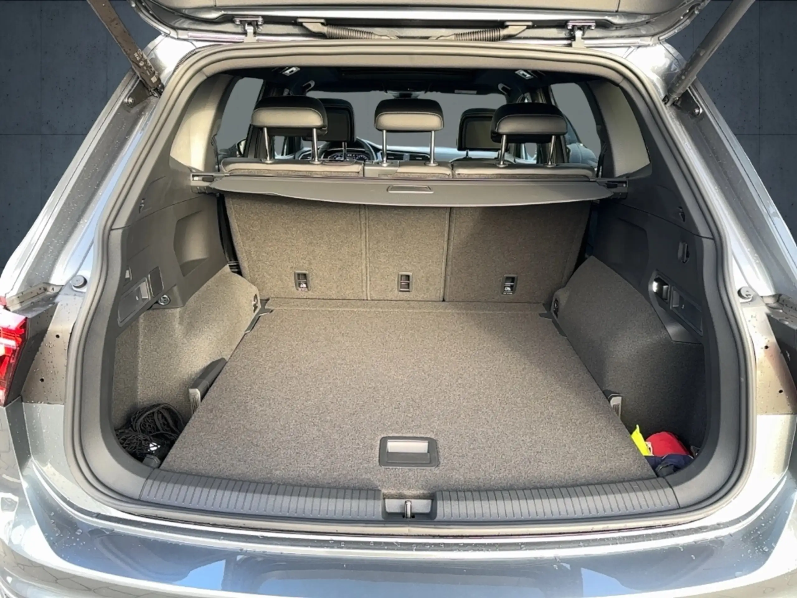 Volkswagen - Tiguan Allspace