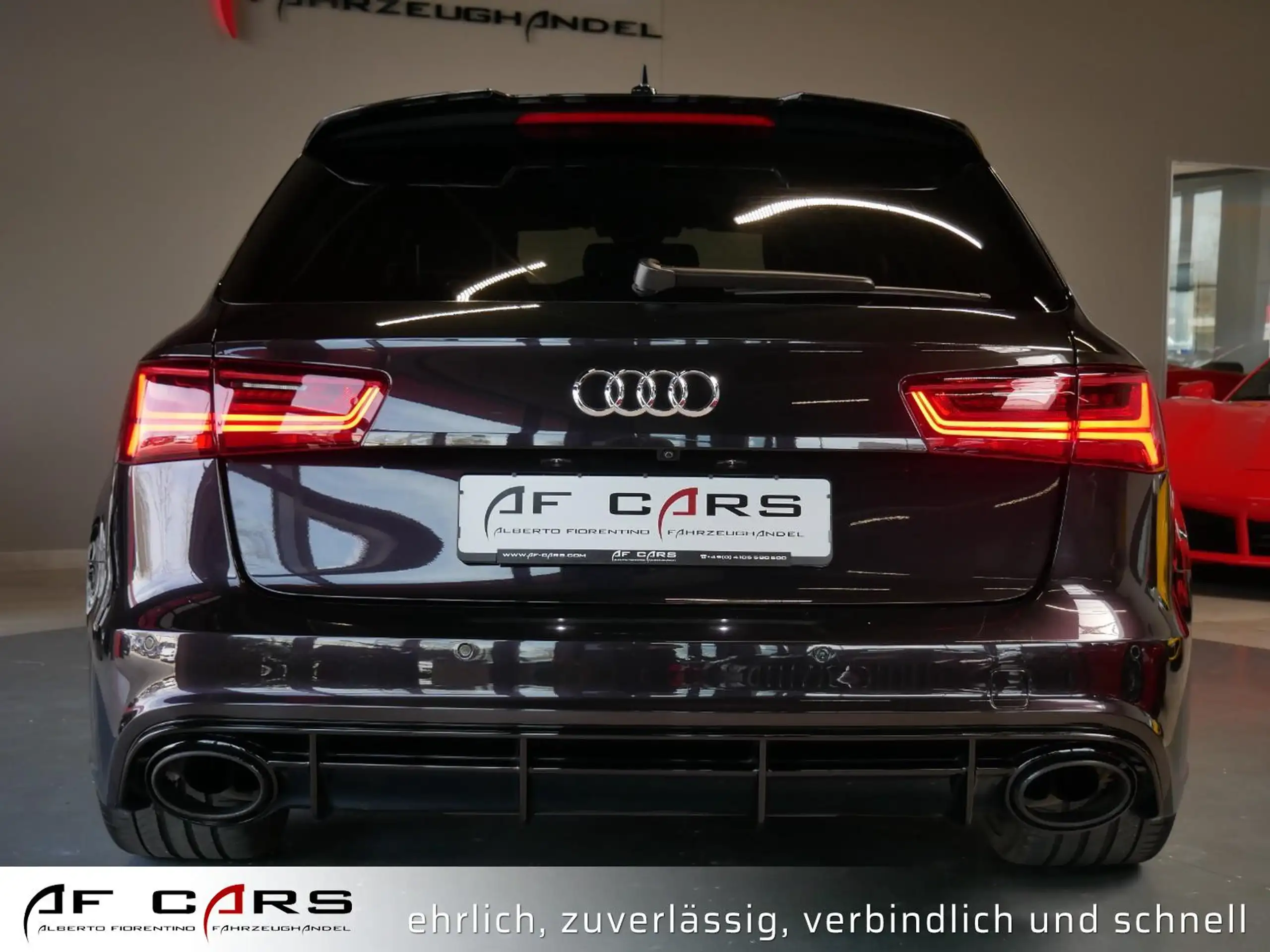 Audi - RS6