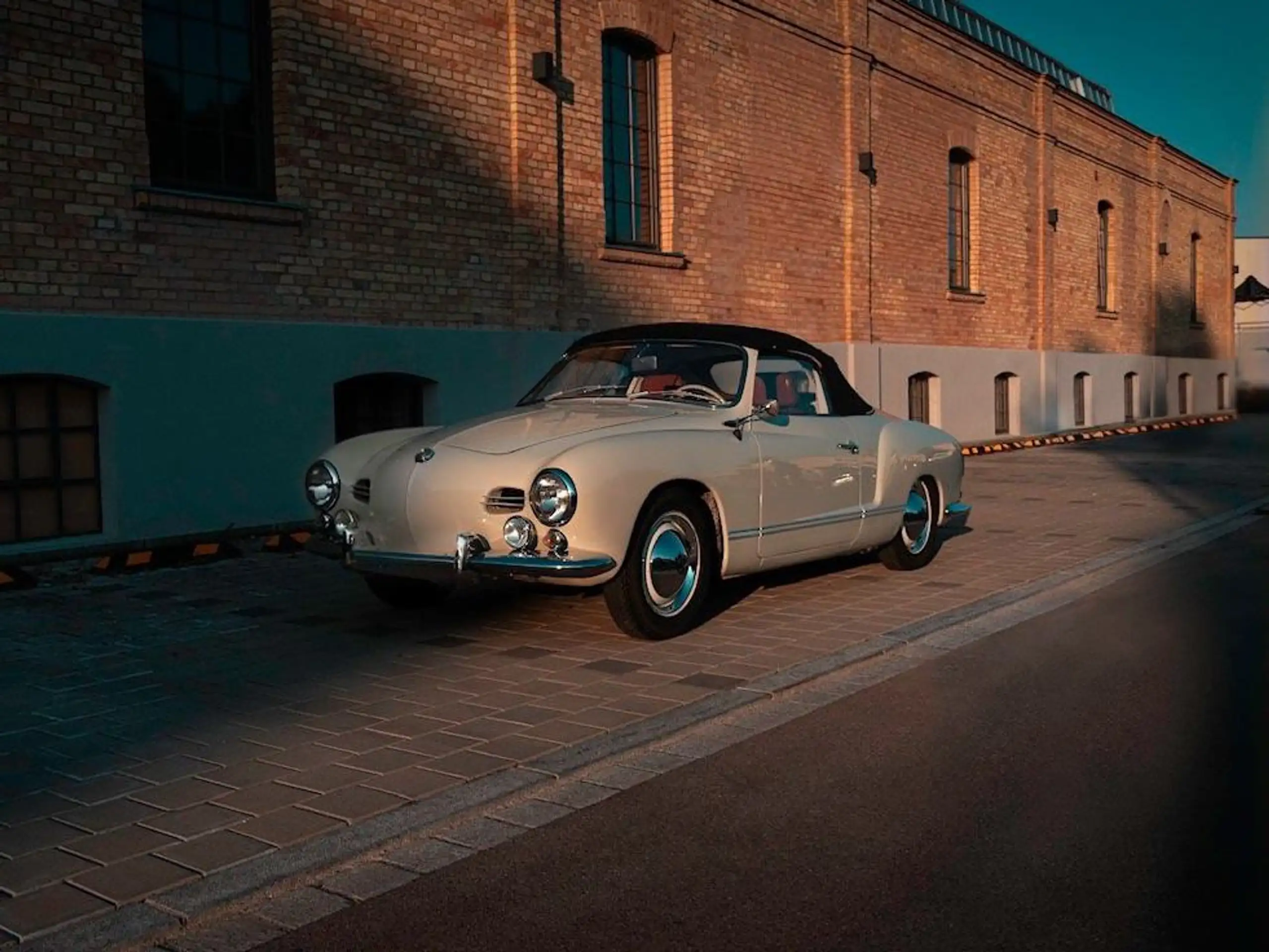 Volkswagen - Karmann Ghia