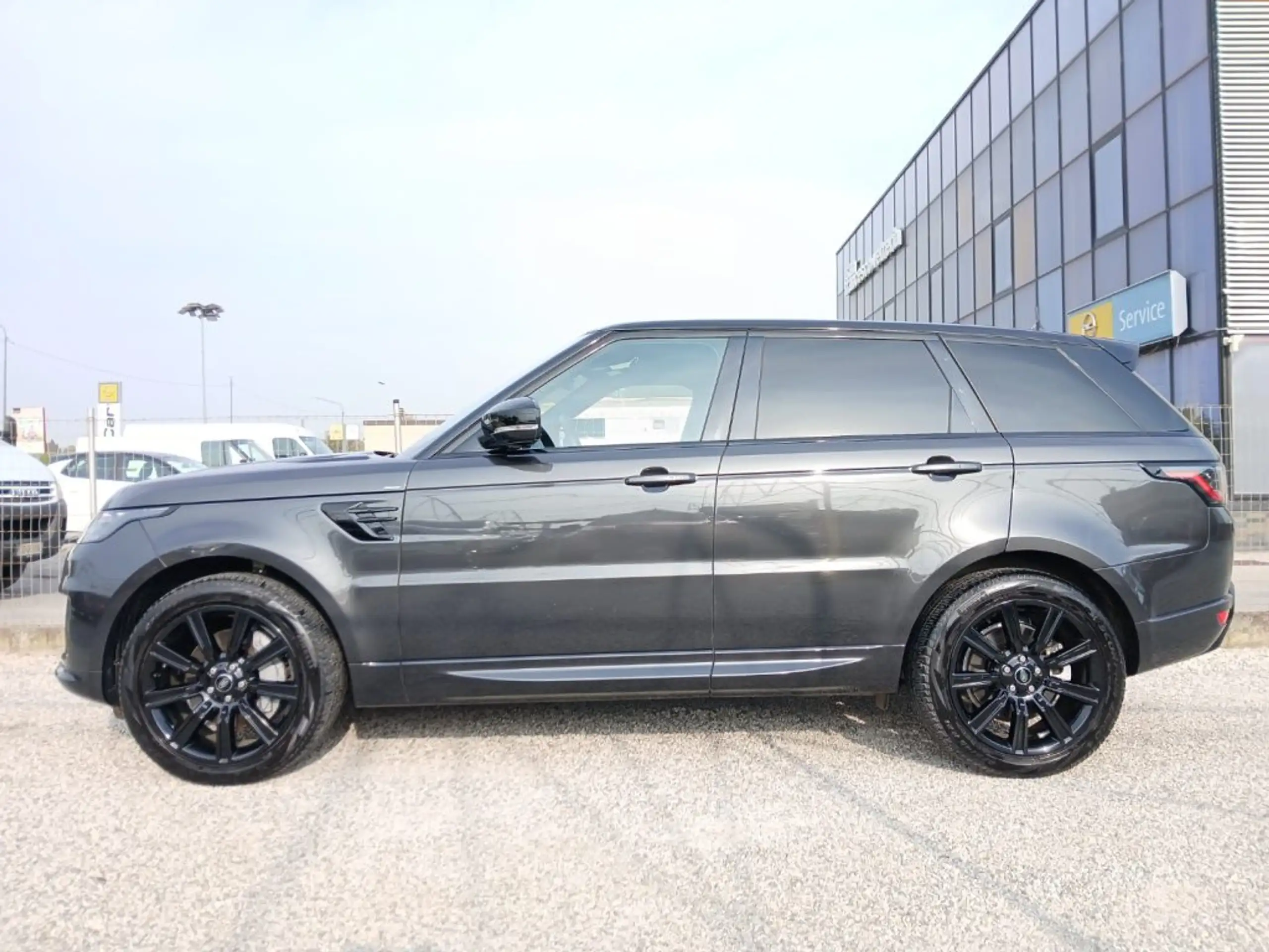 Land Rover - Range Rover Sport