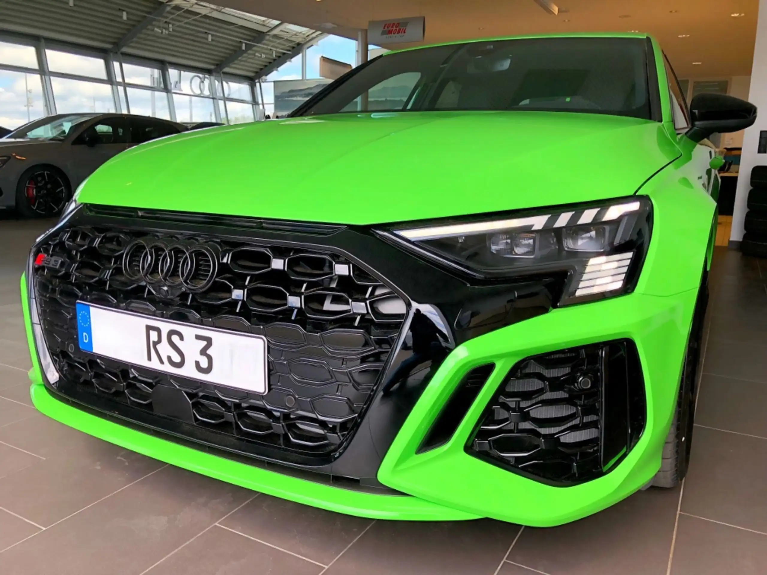 Audi - RS3