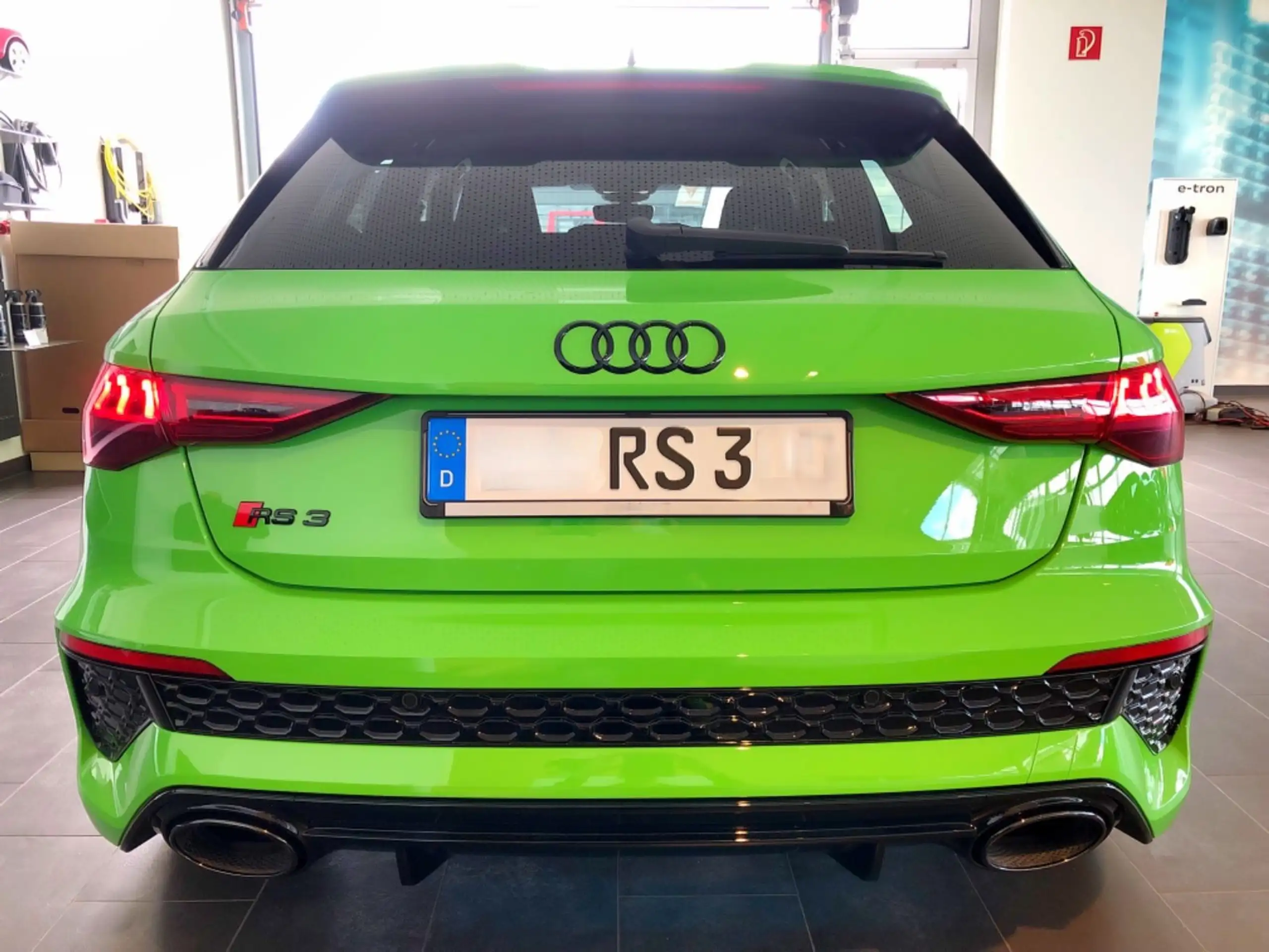 Audi - RS3