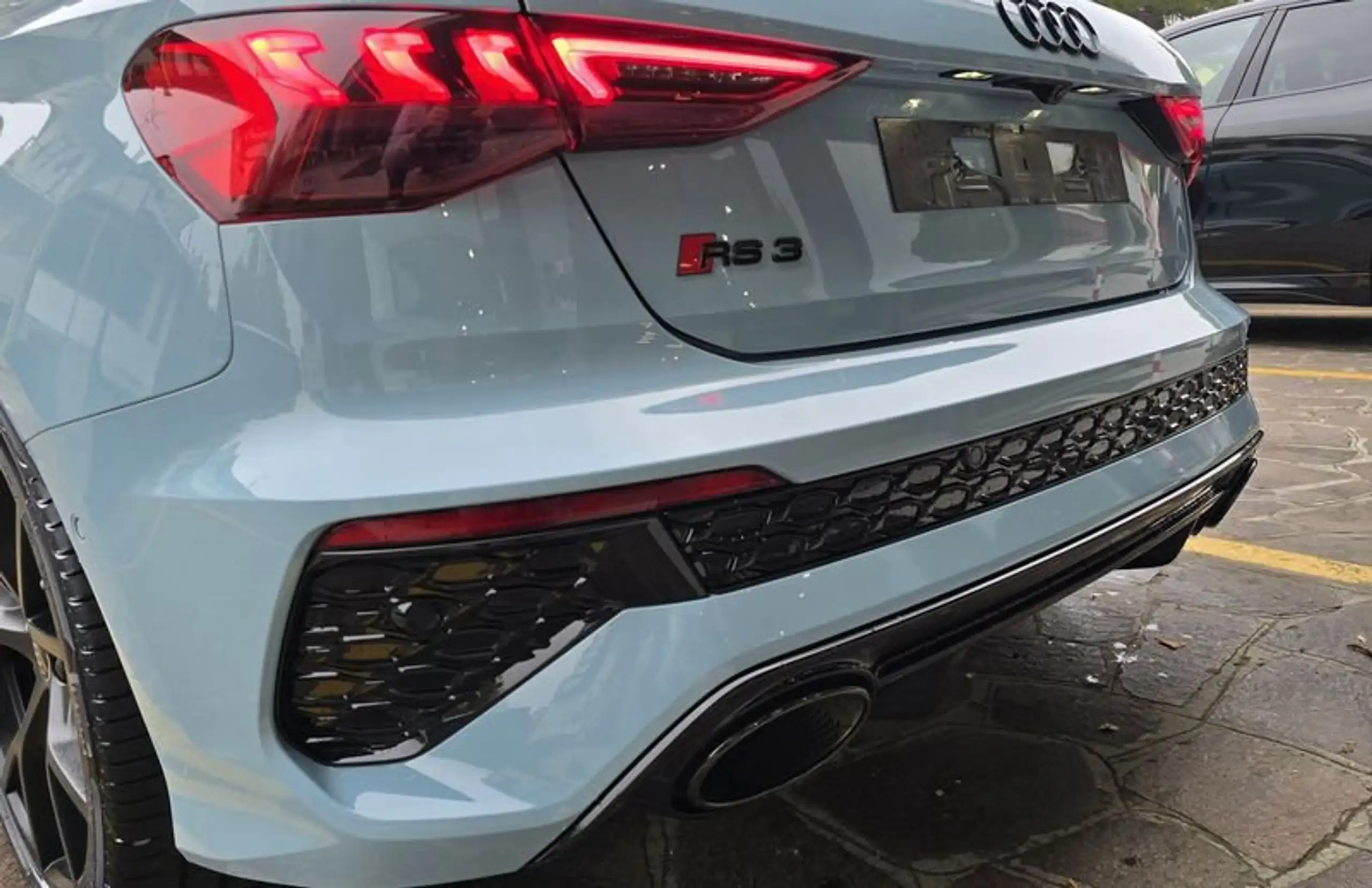 Audi - RS3