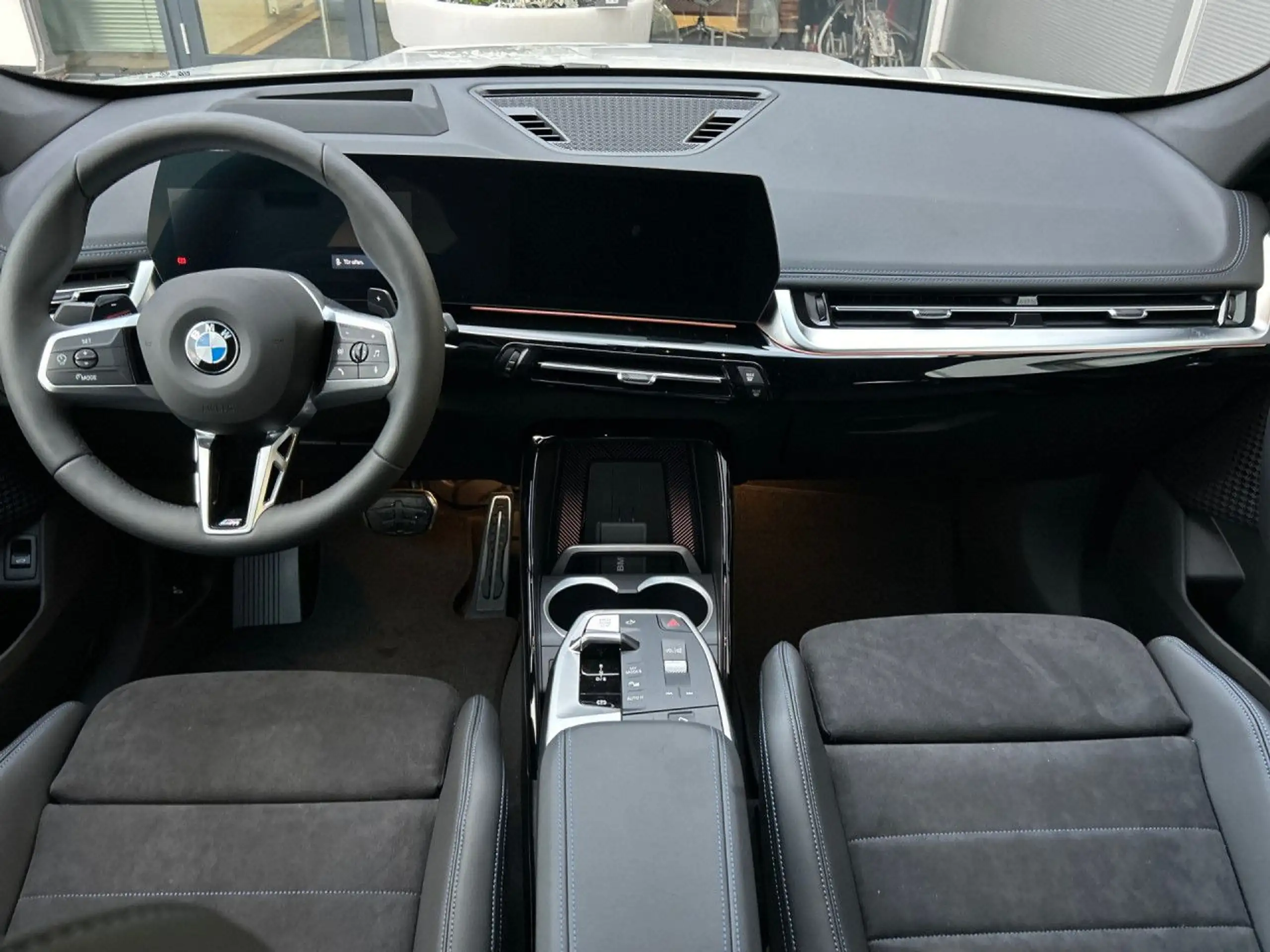 BMW - X1