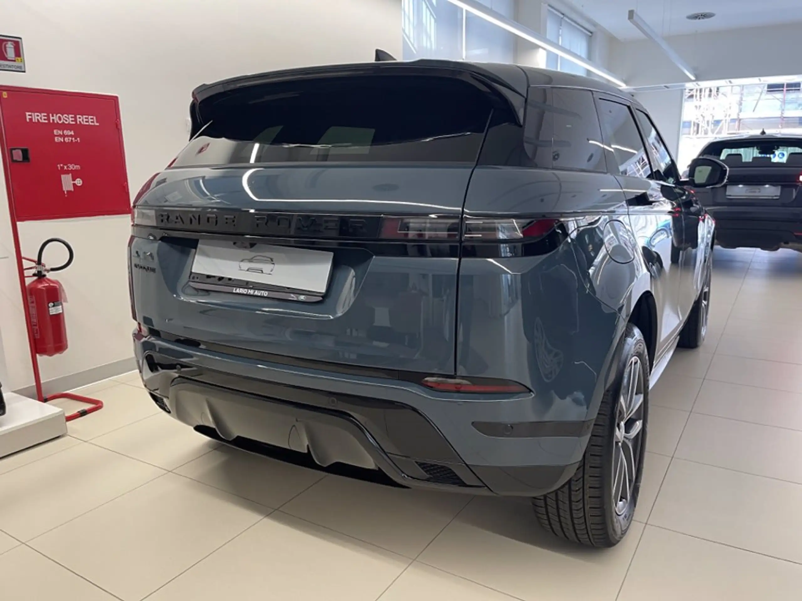 Land Rover - Range Rover Evoque