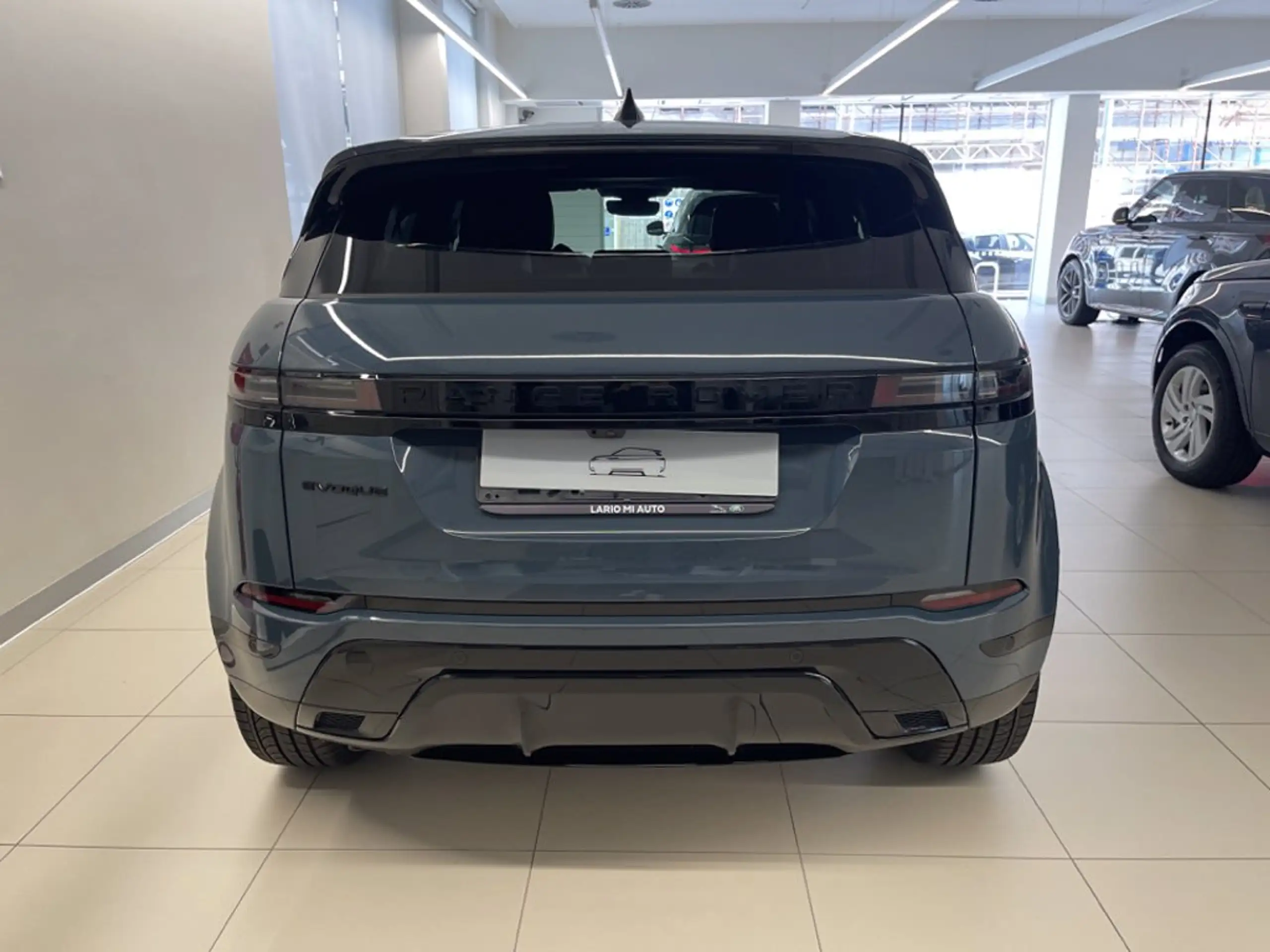 Land Rover - Range Rover Evoque