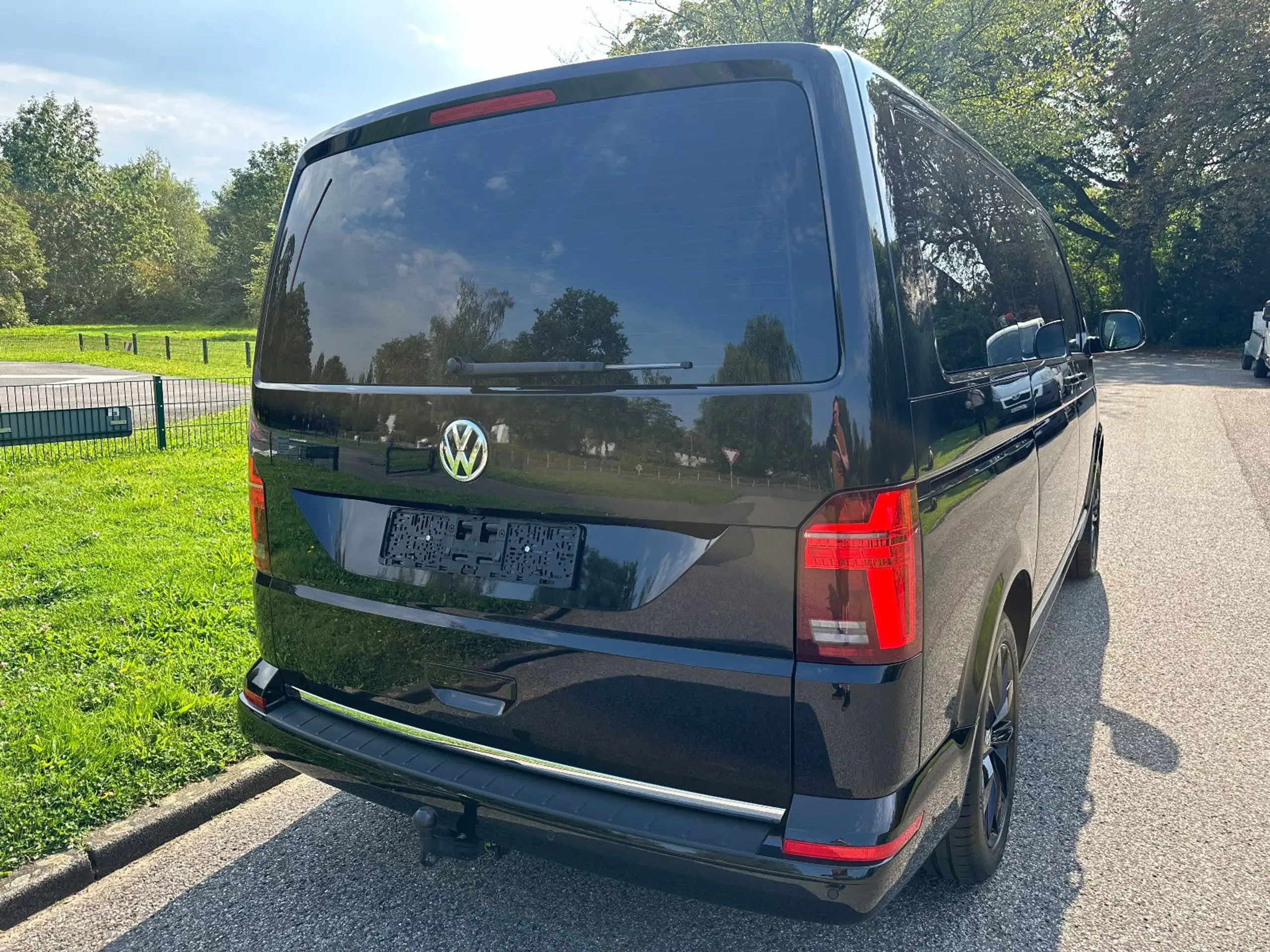 Volkswagen - T6 Multivan