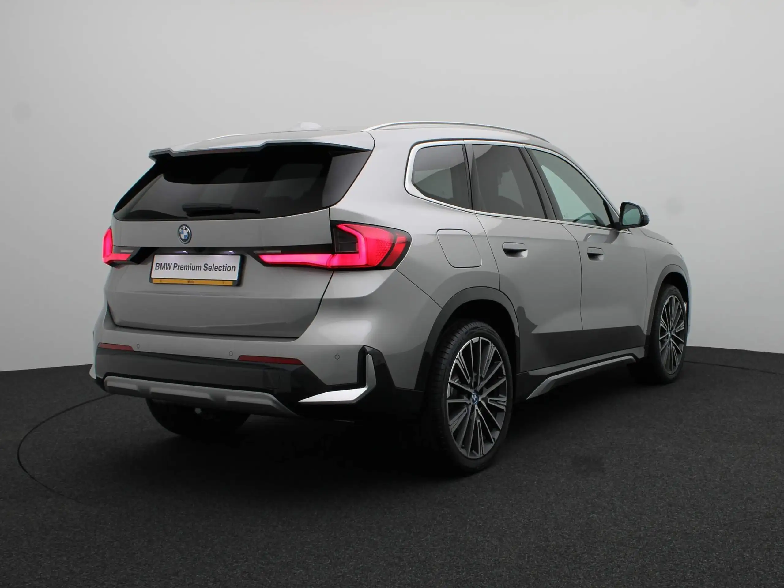 BMW - X1