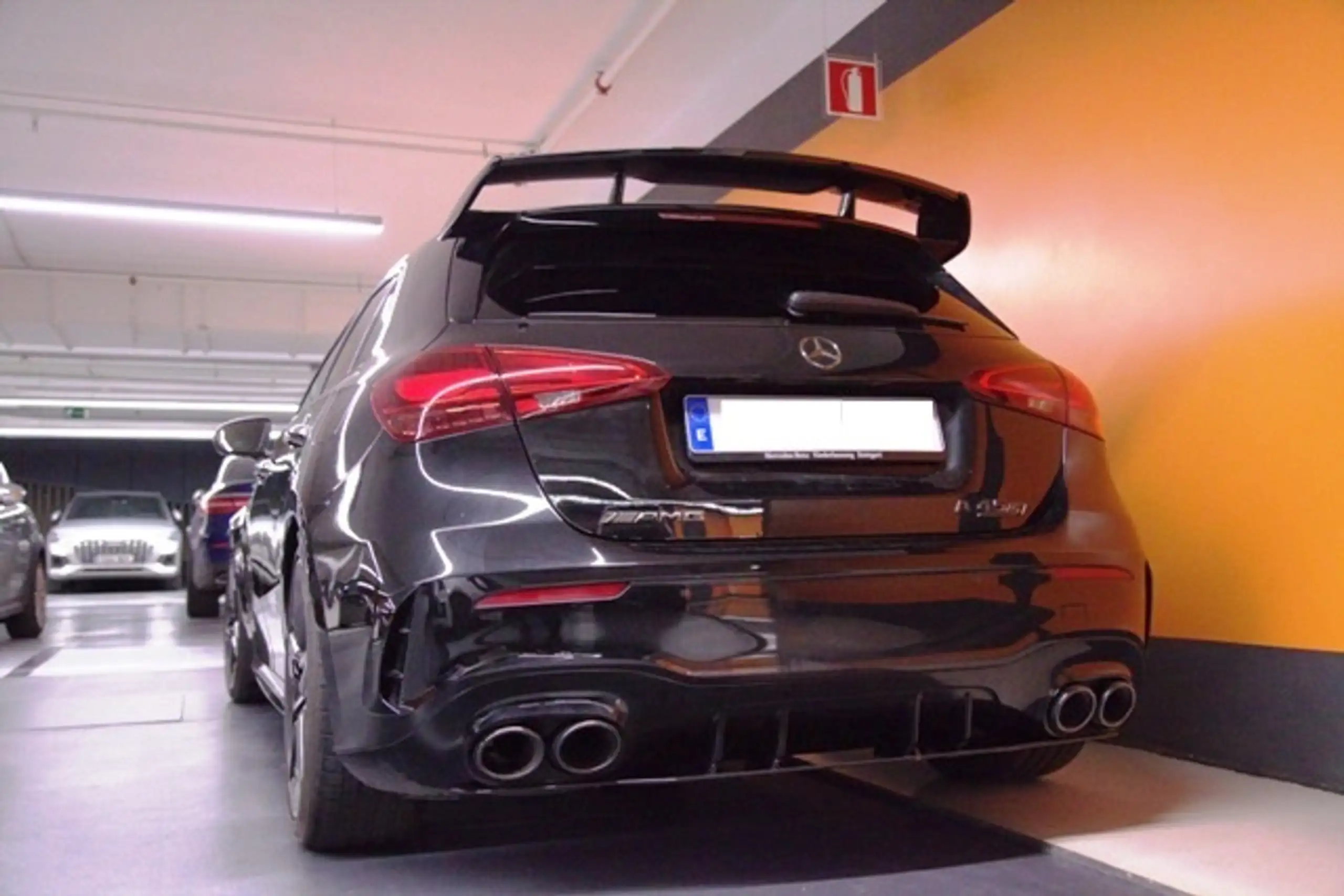 Mercedes-Benz - A 45 AMG