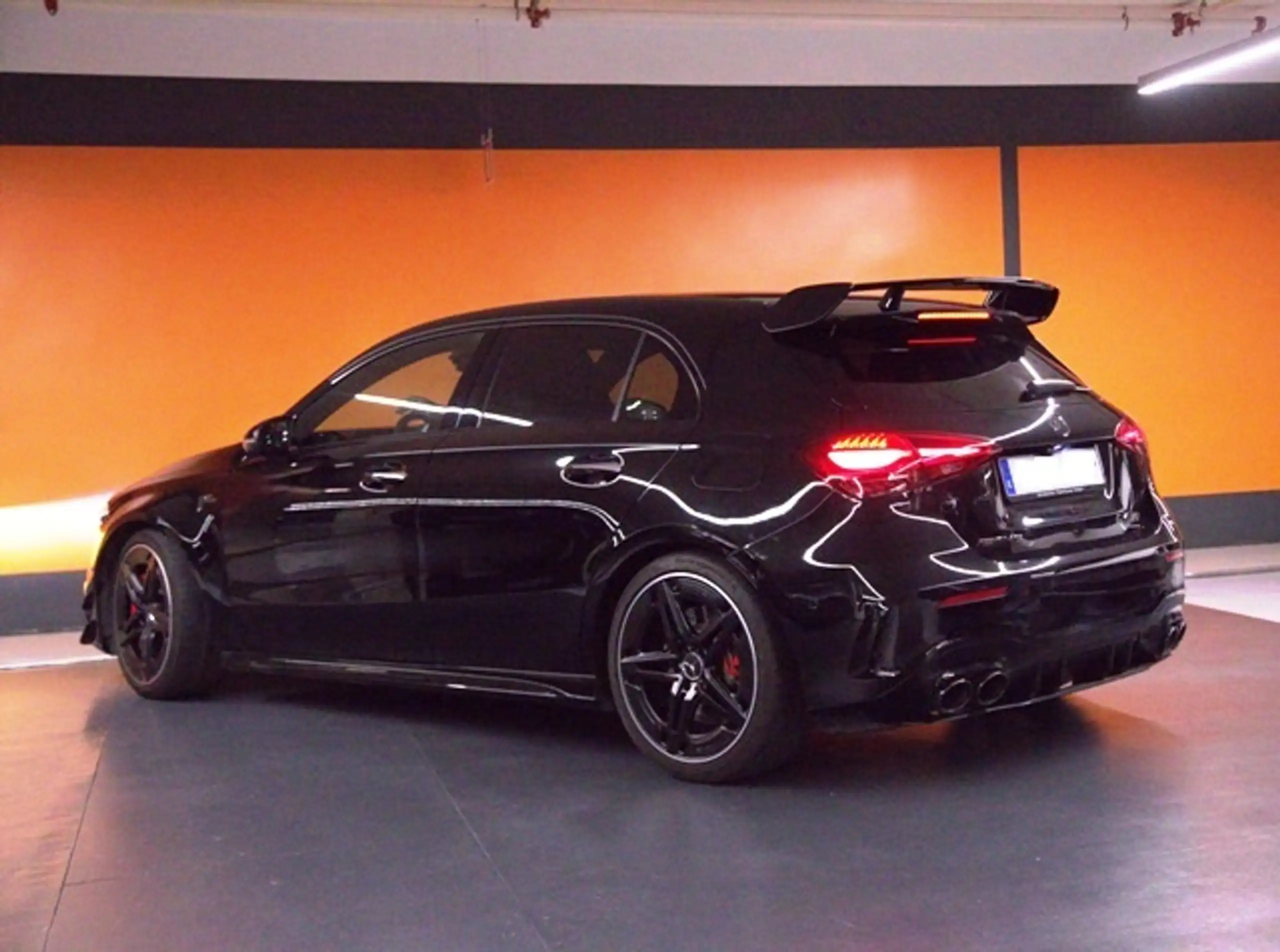 Mercedes-Benz - A 45 AMG