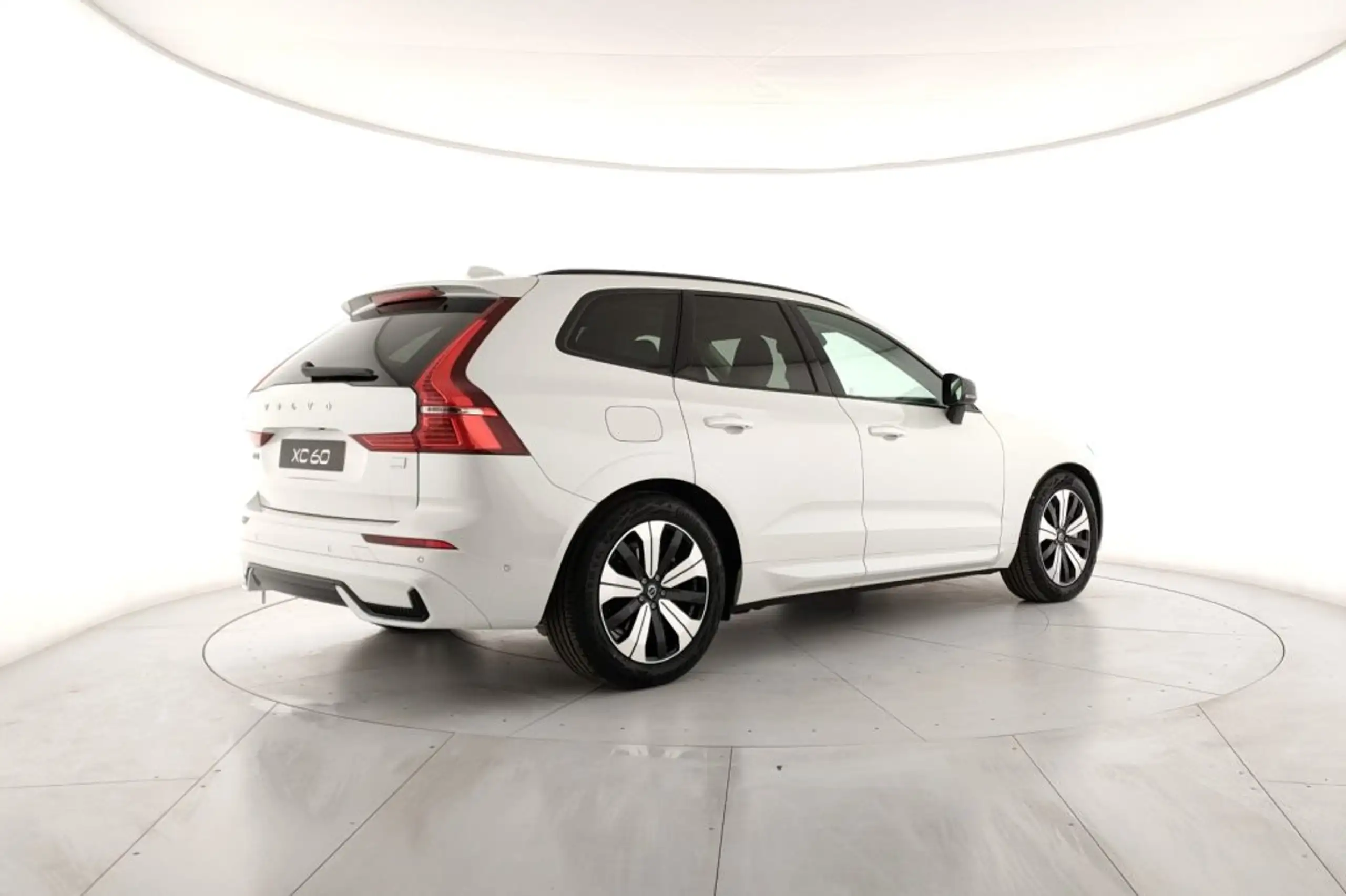 Volvo - XC60