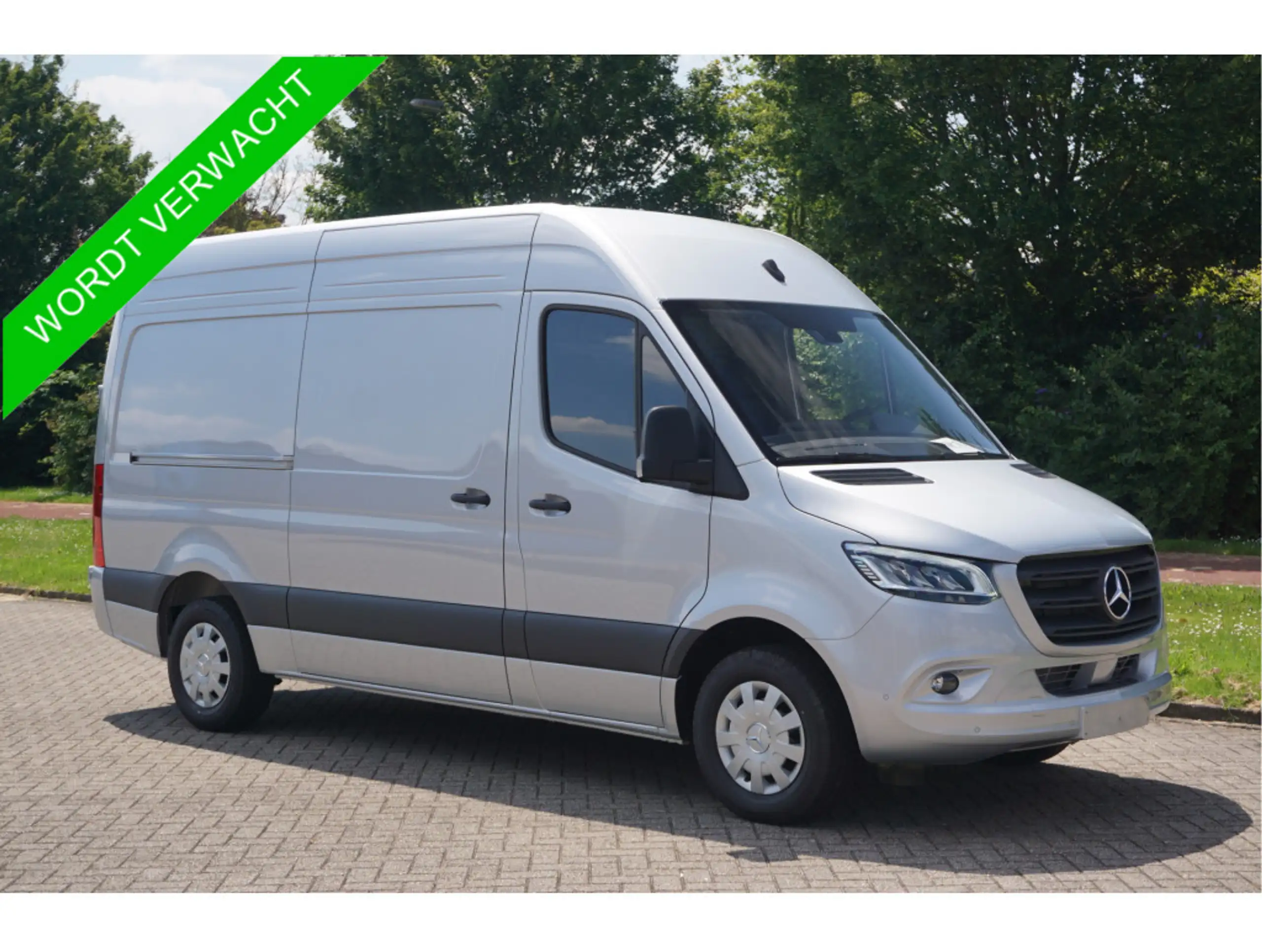 Mercedes-Benz - Sprinter