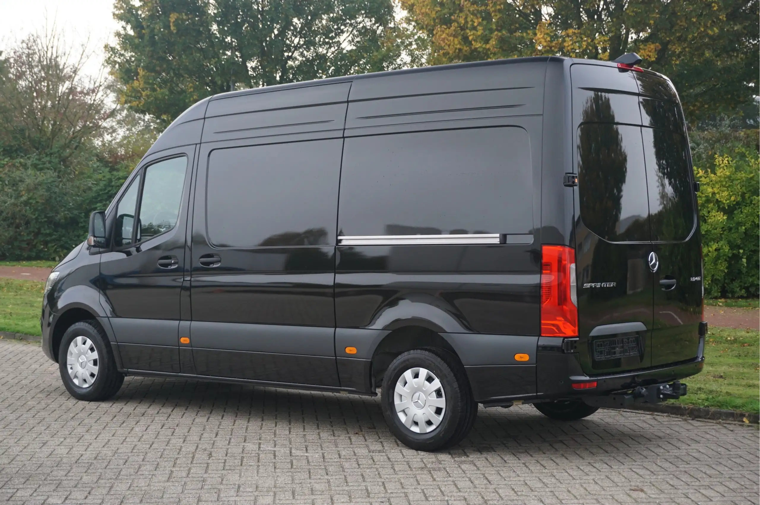 Mercedes-Benz - Sprinter