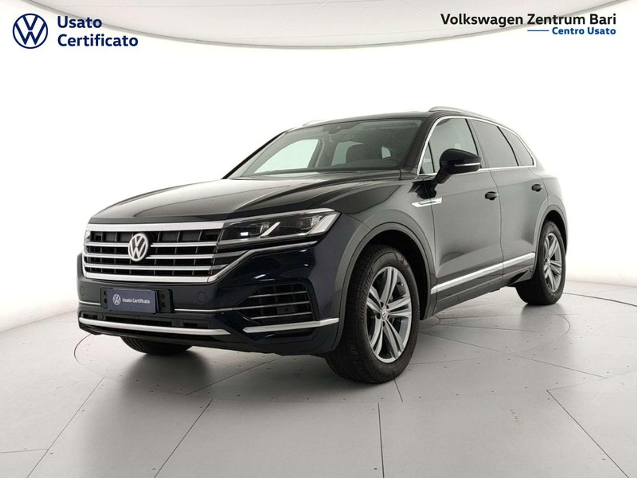 Volkswagen - Touareg