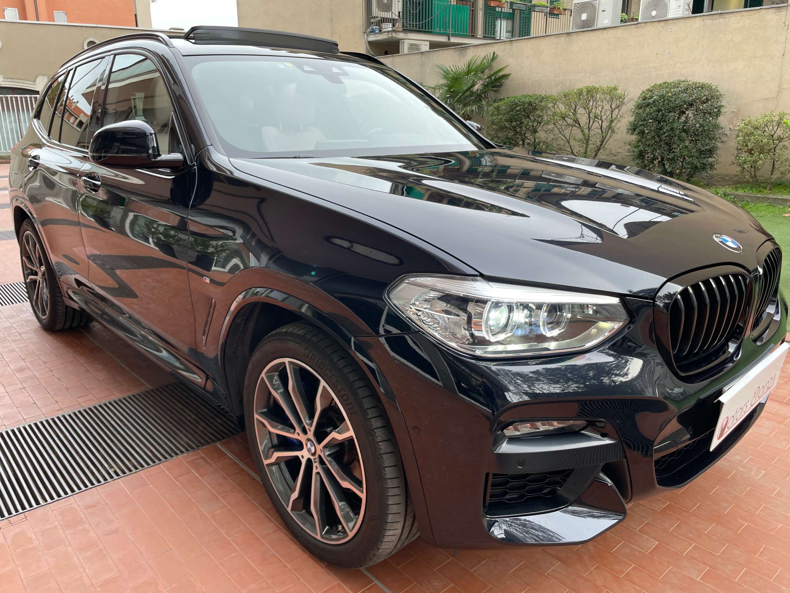 BMW - X3