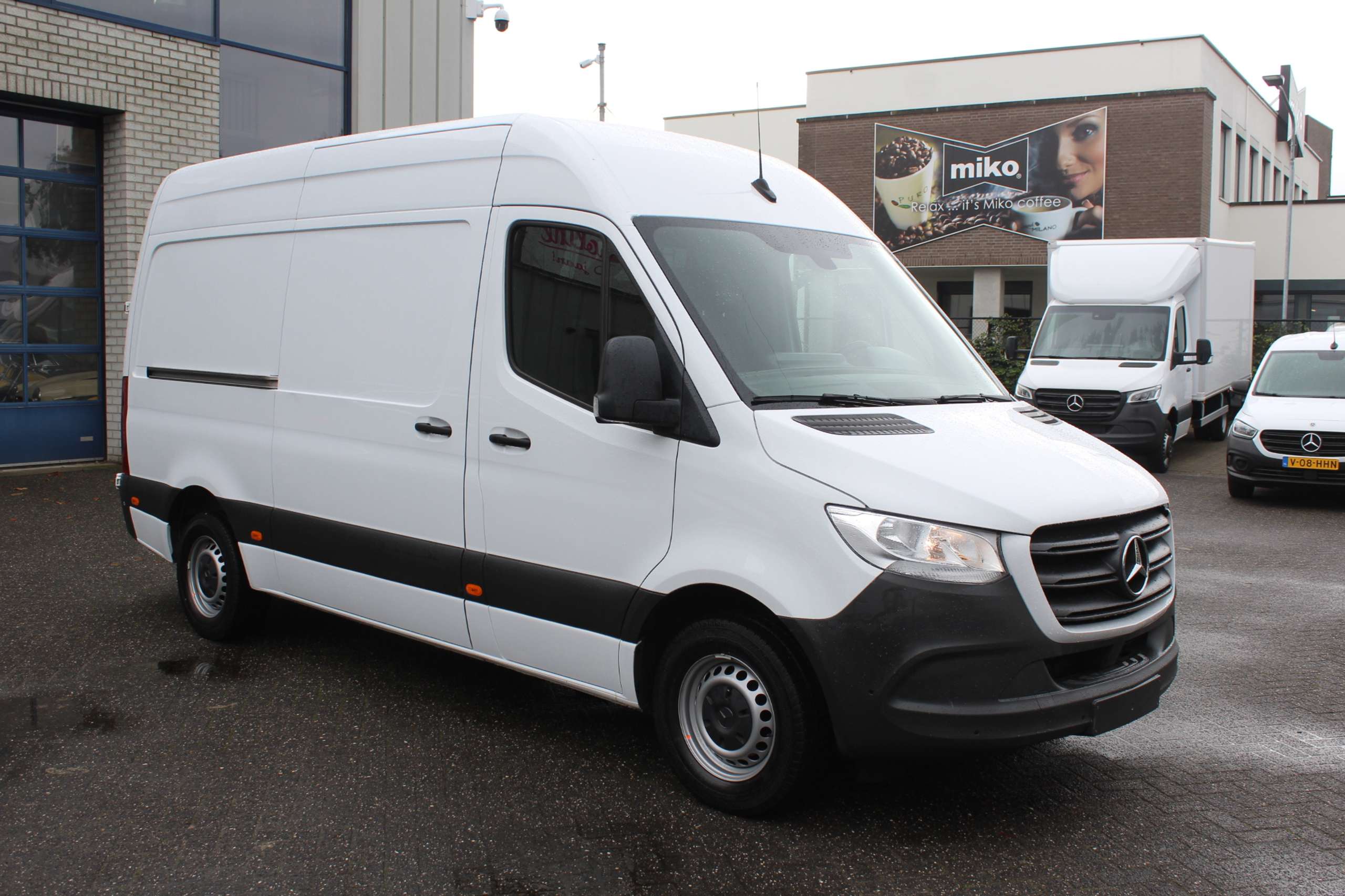 Mercedes-Benz - Sprinter