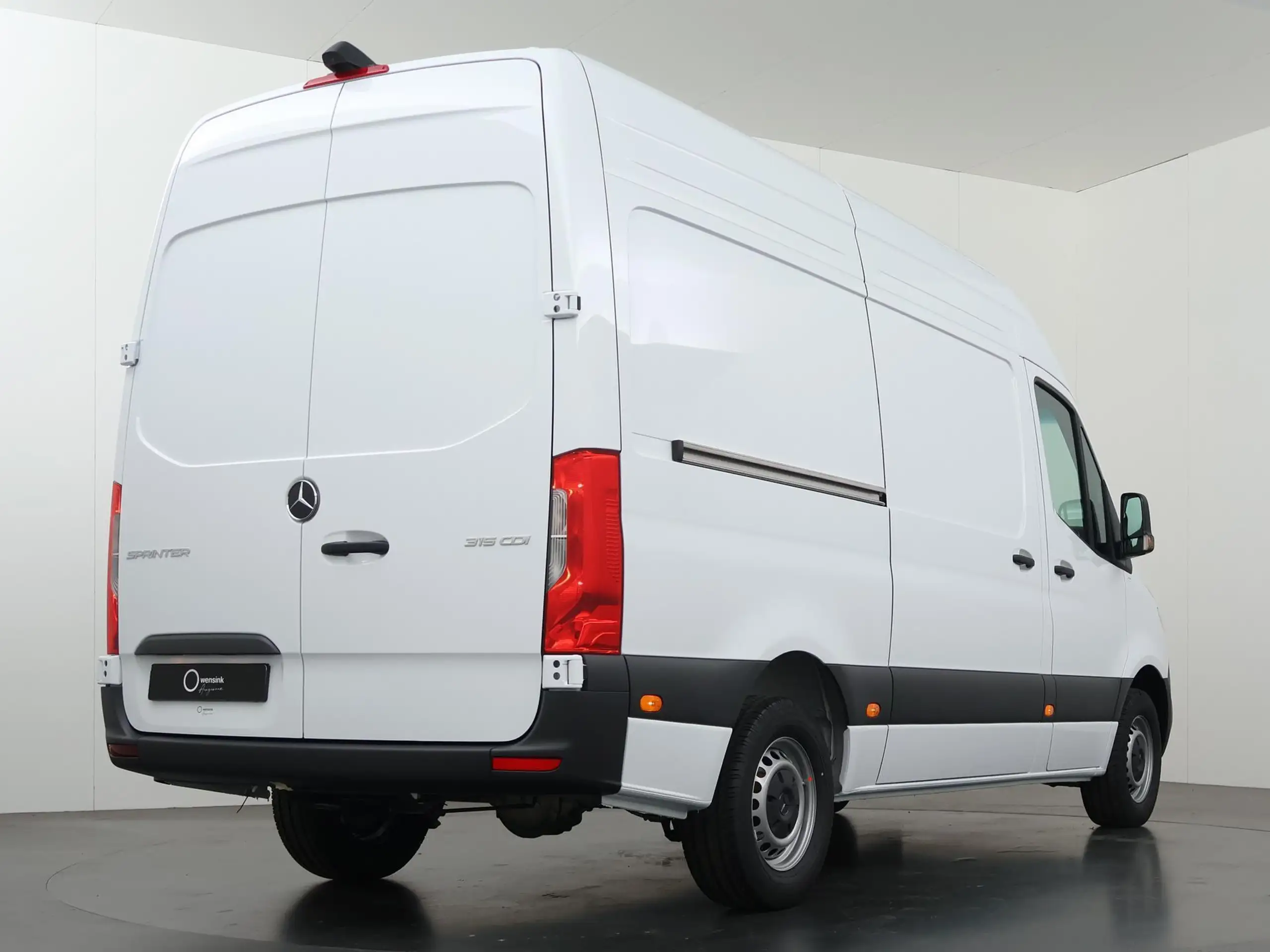 Mercedes-Benz Sprinter 2024