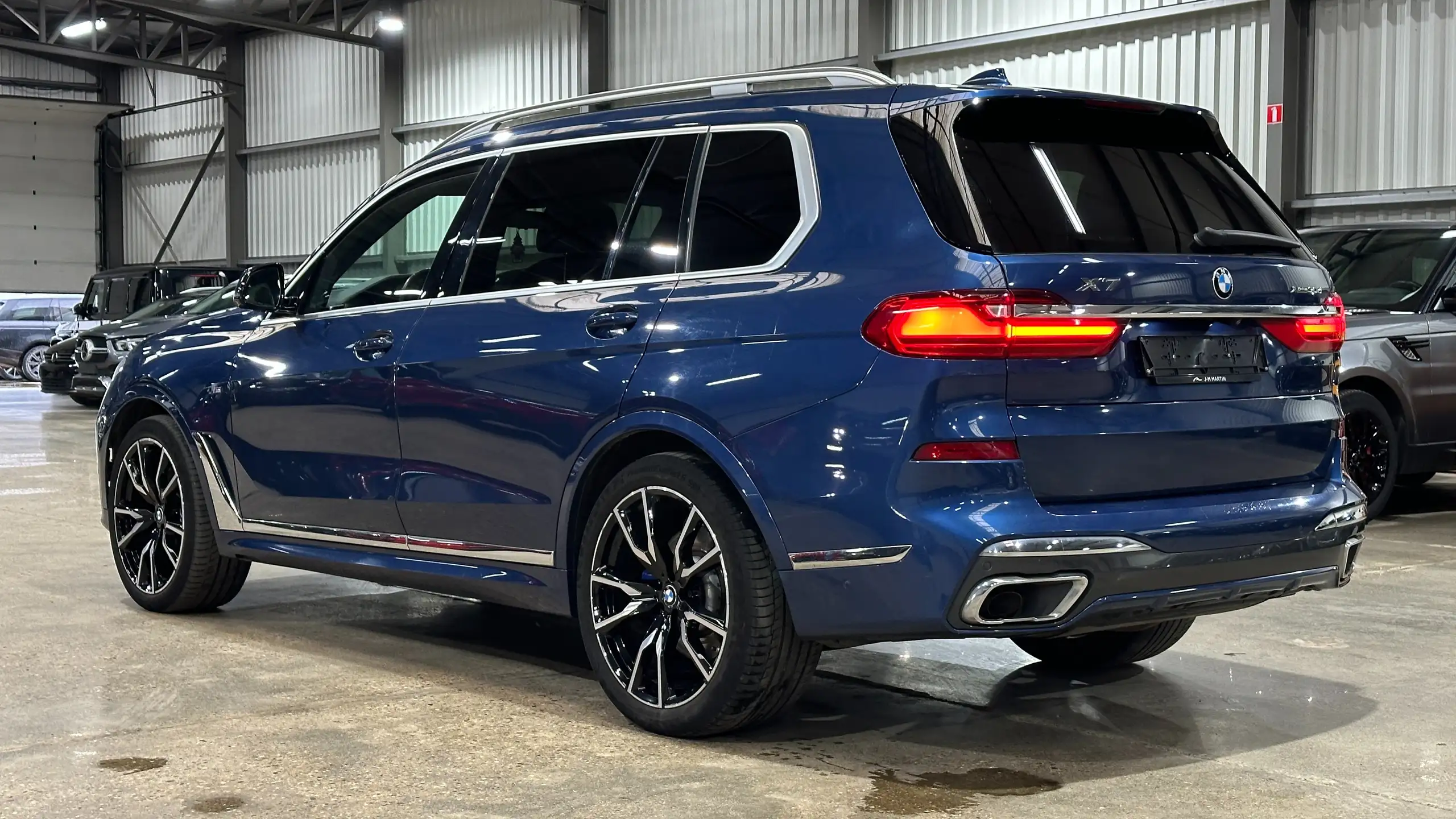 BMW - X7