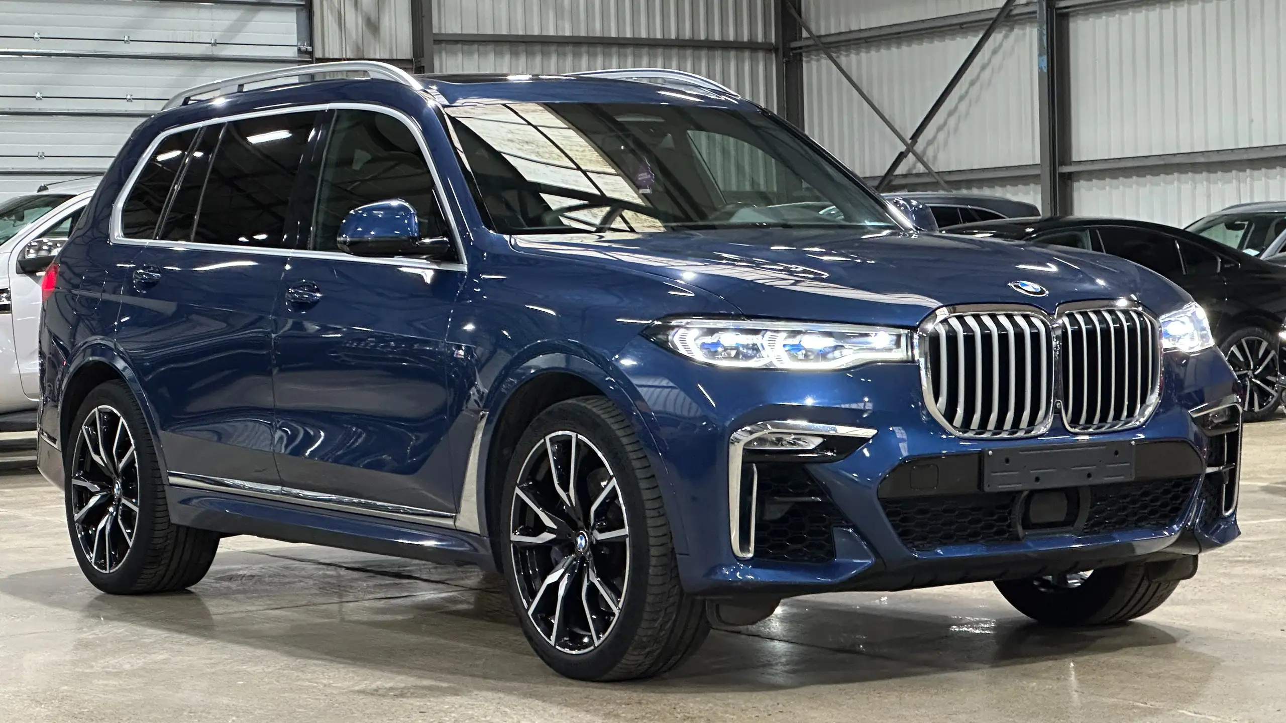 BMW - X7