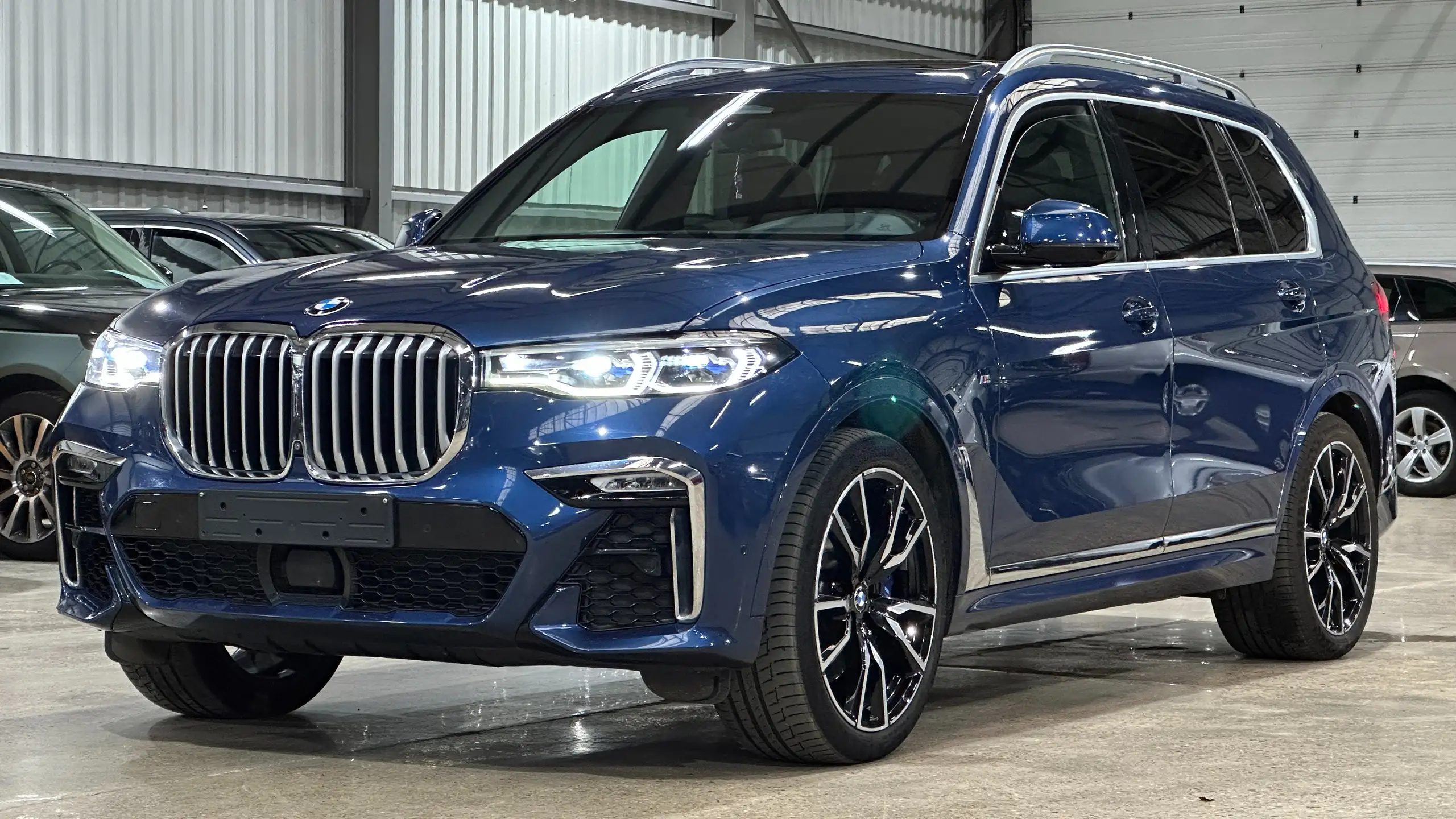 BMW - X7