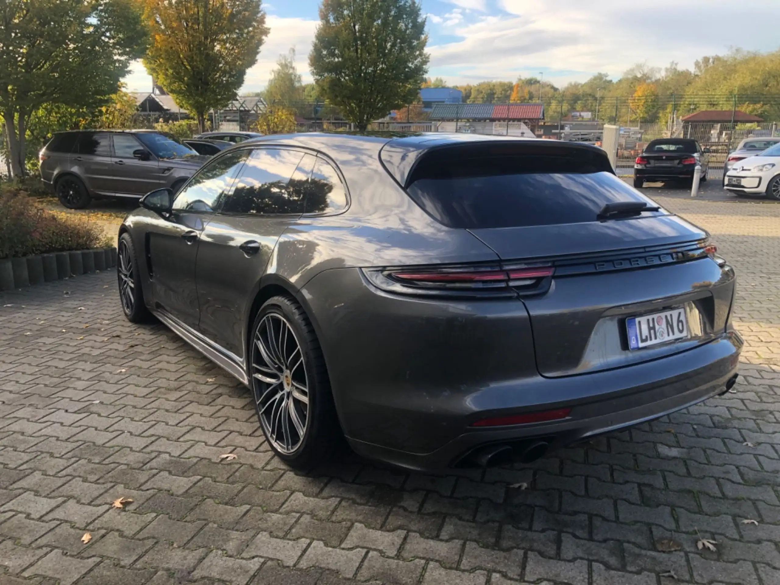 Porsche - Panamera