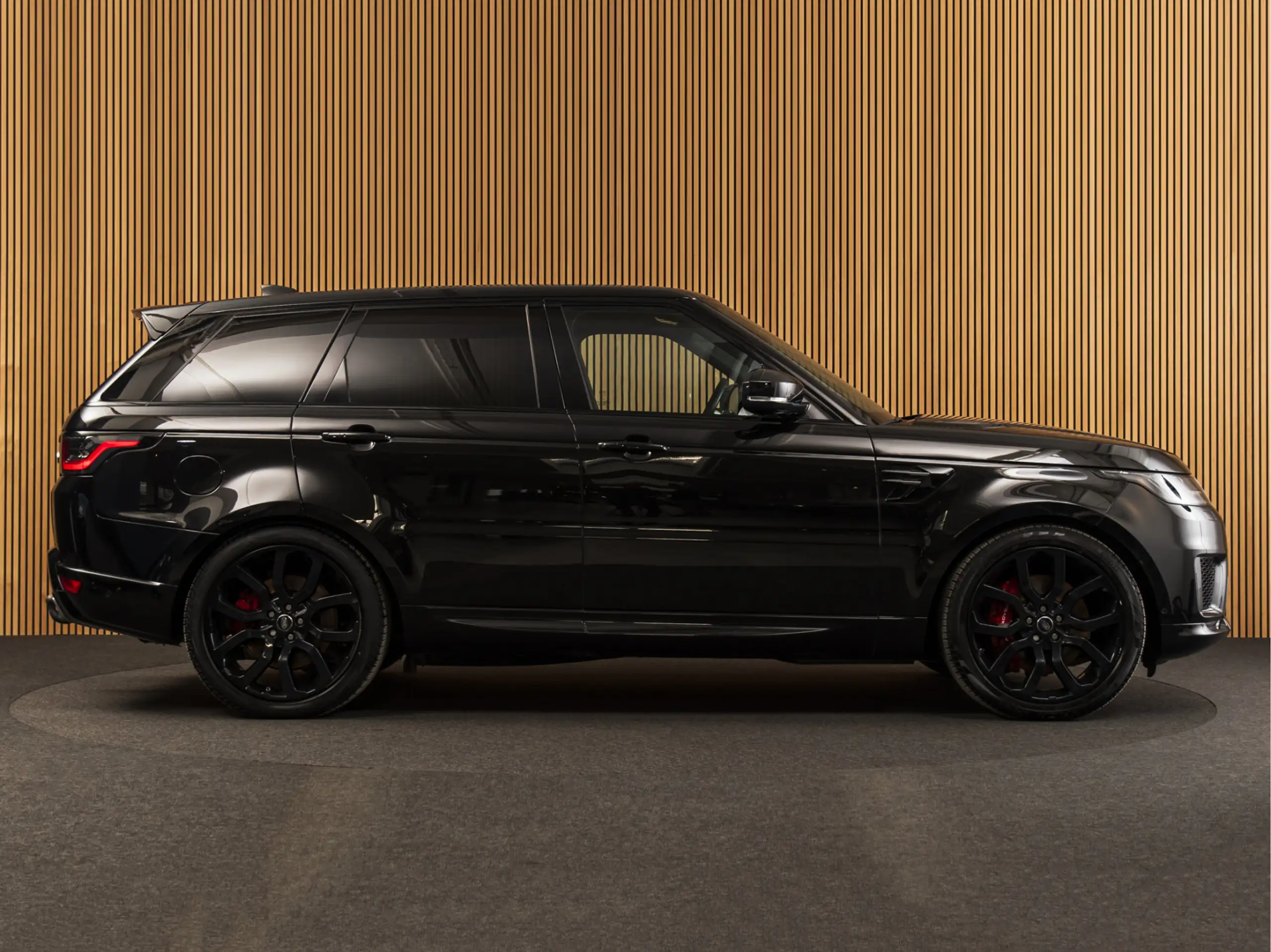 Land Rover - Range Rover Sport