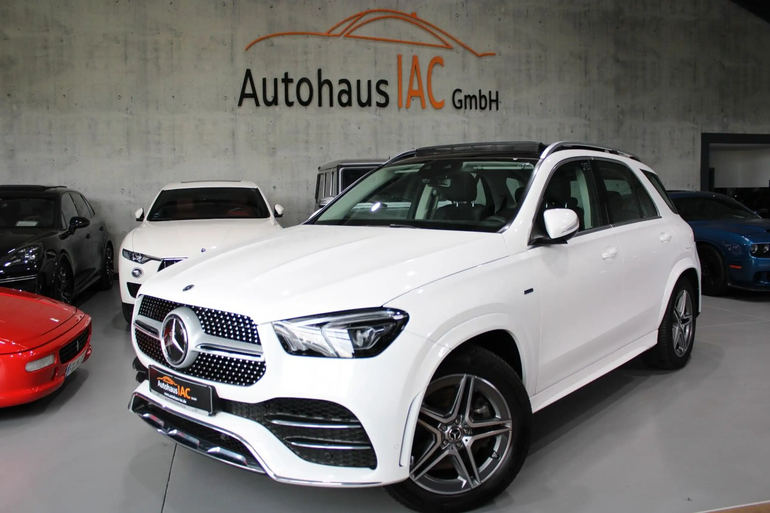 Mercedes-Benz - GLE 350