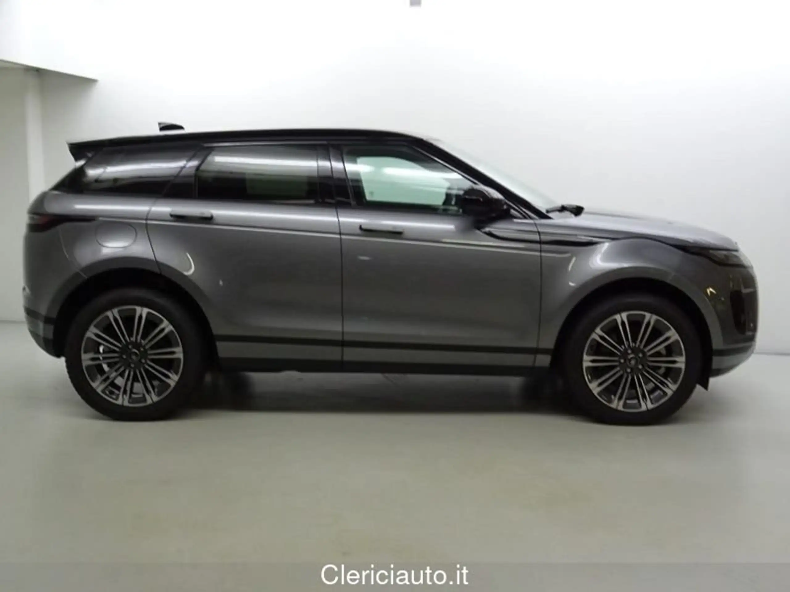 Land Rover - Range Rover Evoque