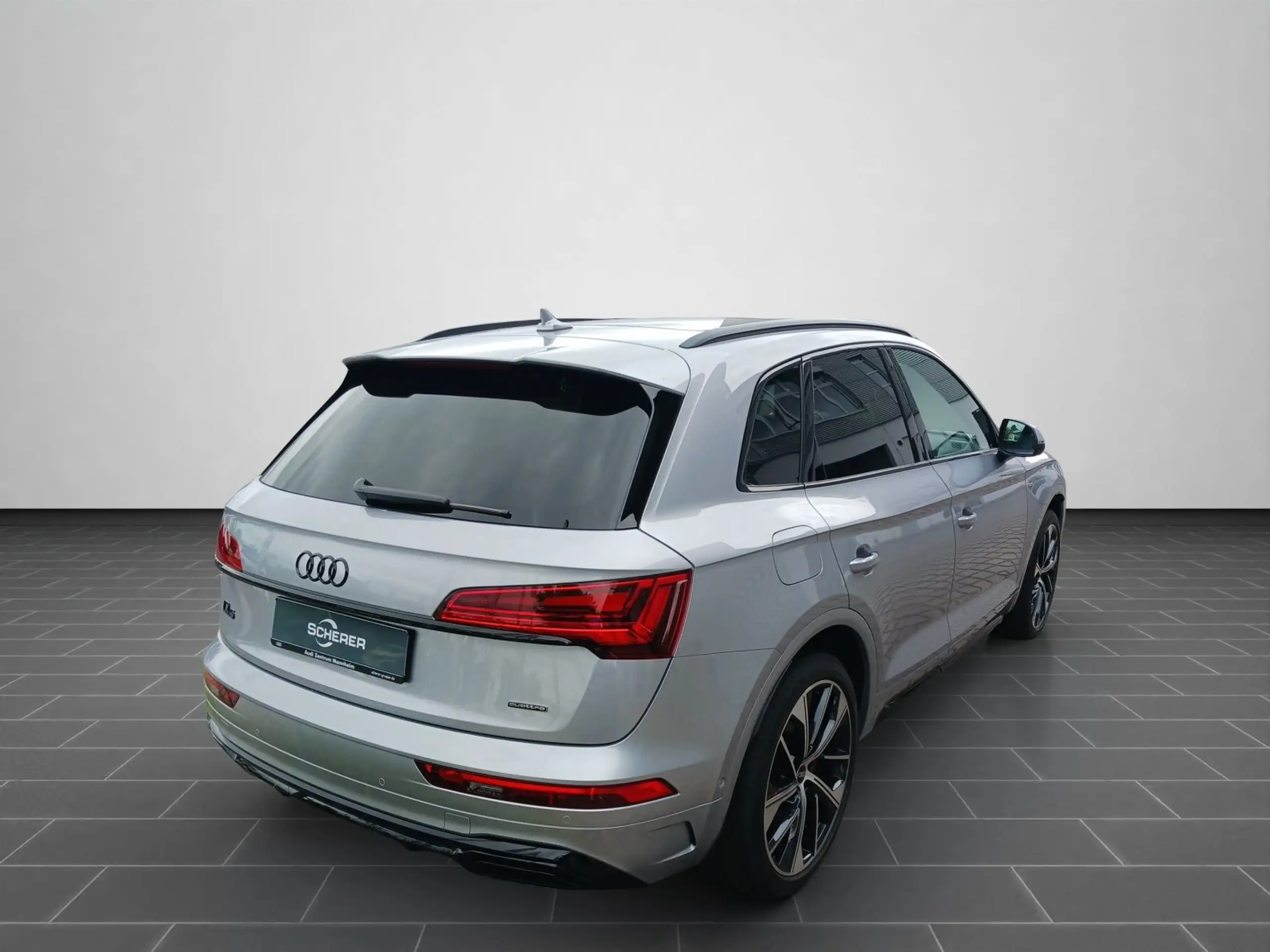 Audi - Q5