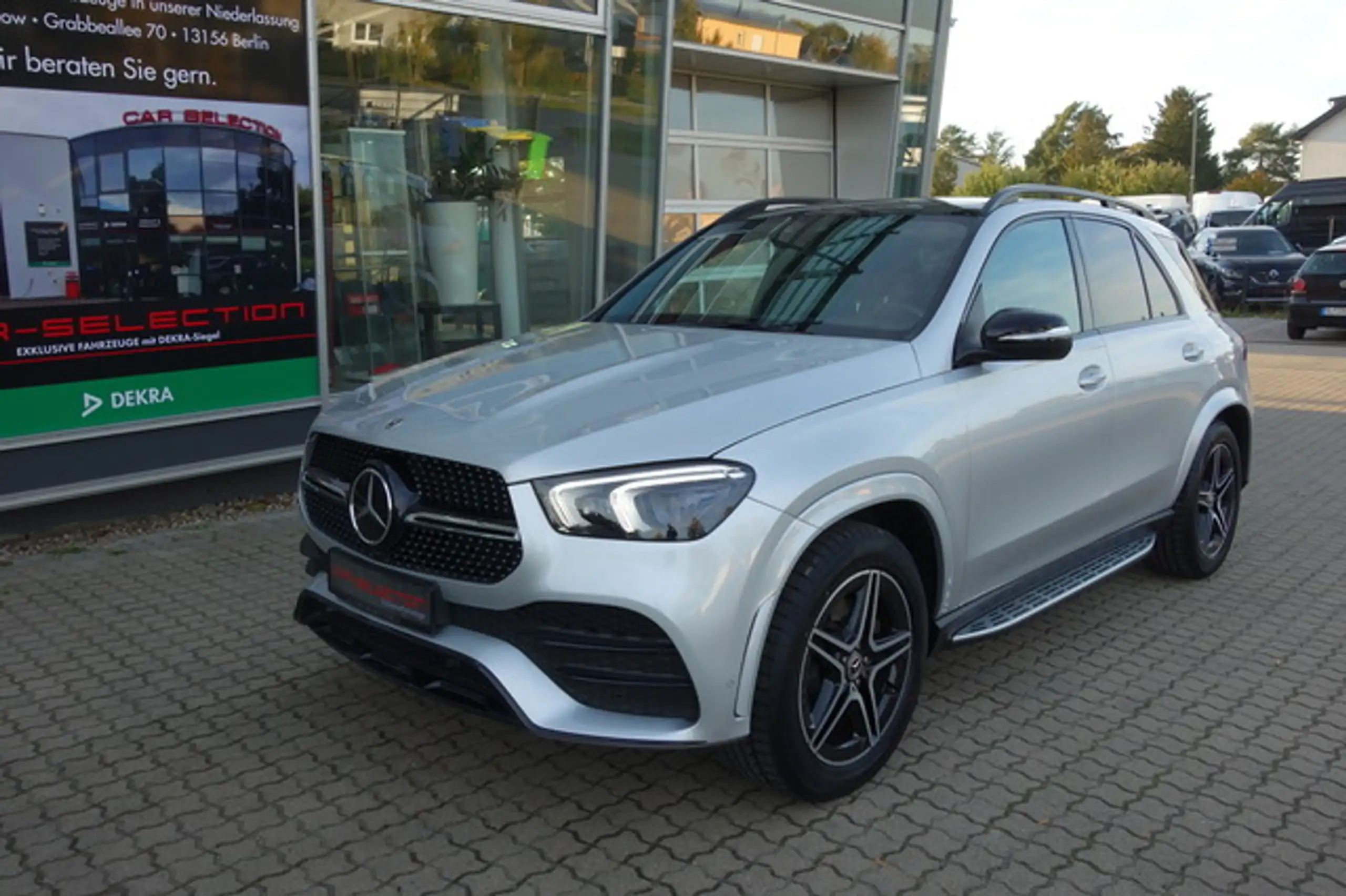 Mercedes-Benz - GLE 350