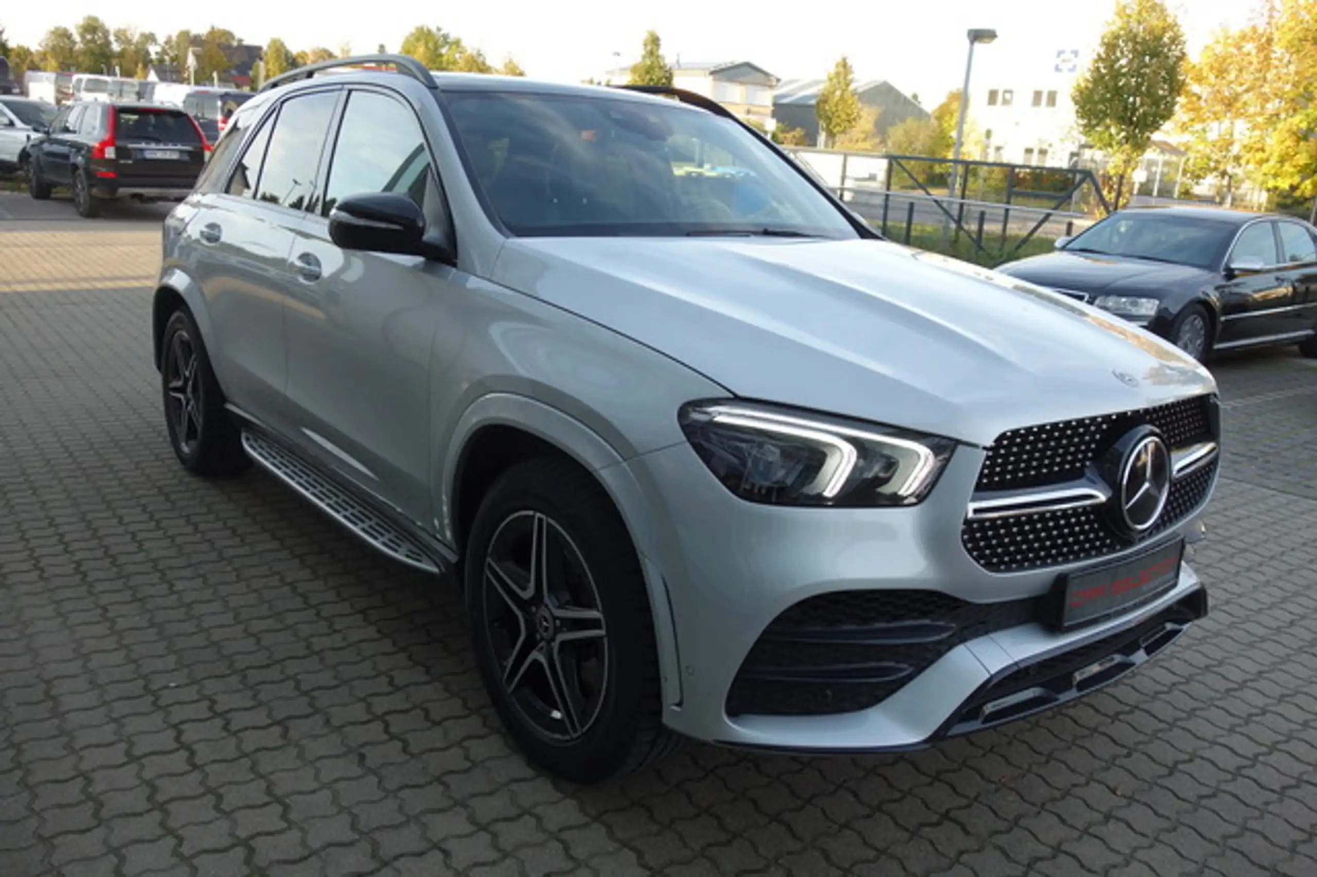 Mercedes-Benz - GLE 350