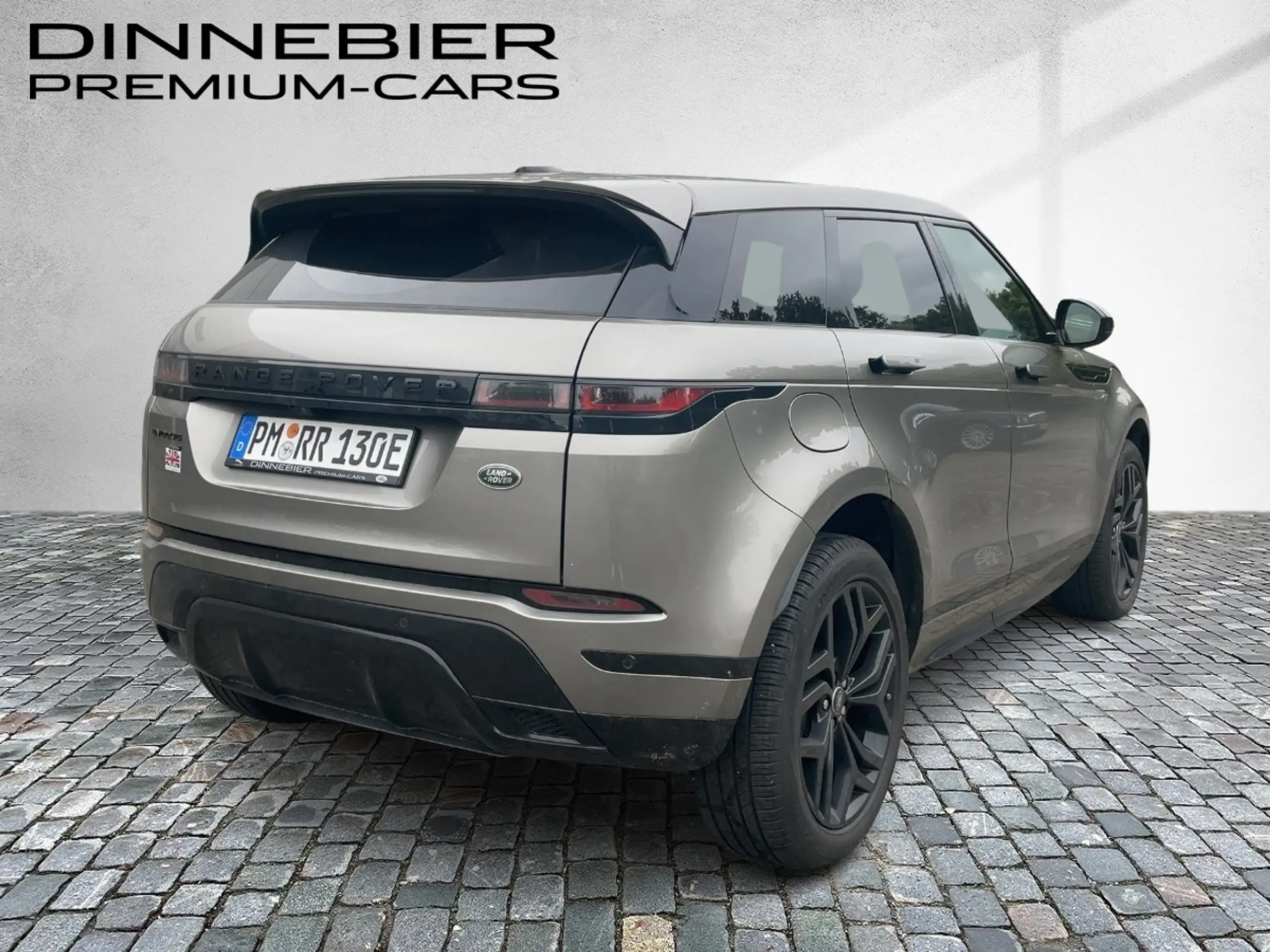 Land Rover - Range Rover Evoque