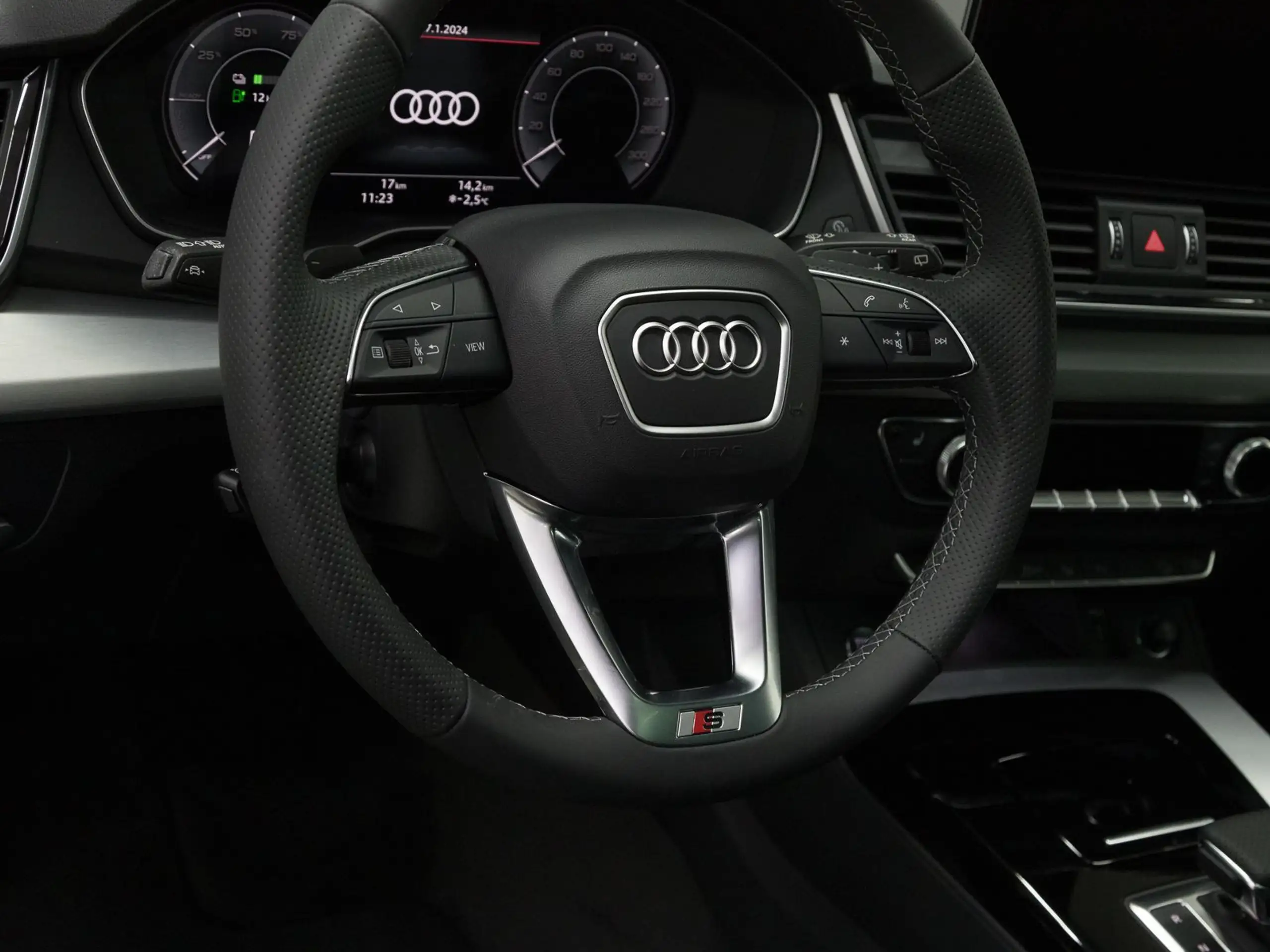 Audi - Q5