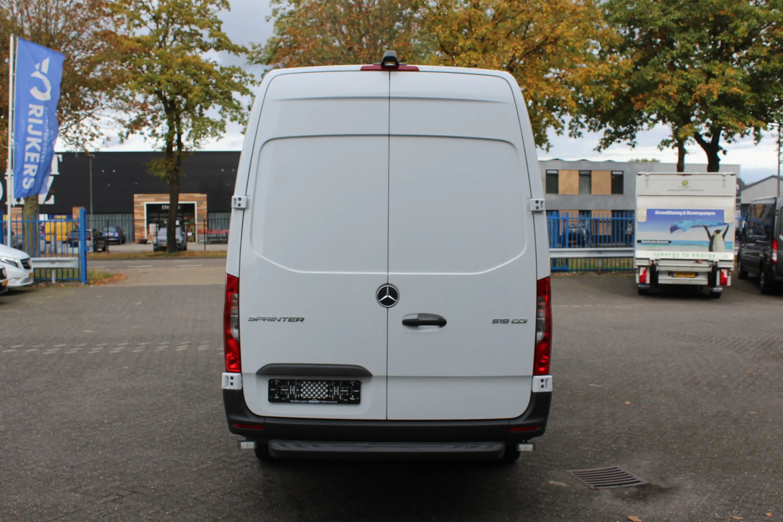 Mercedes-Benz - Sprinter