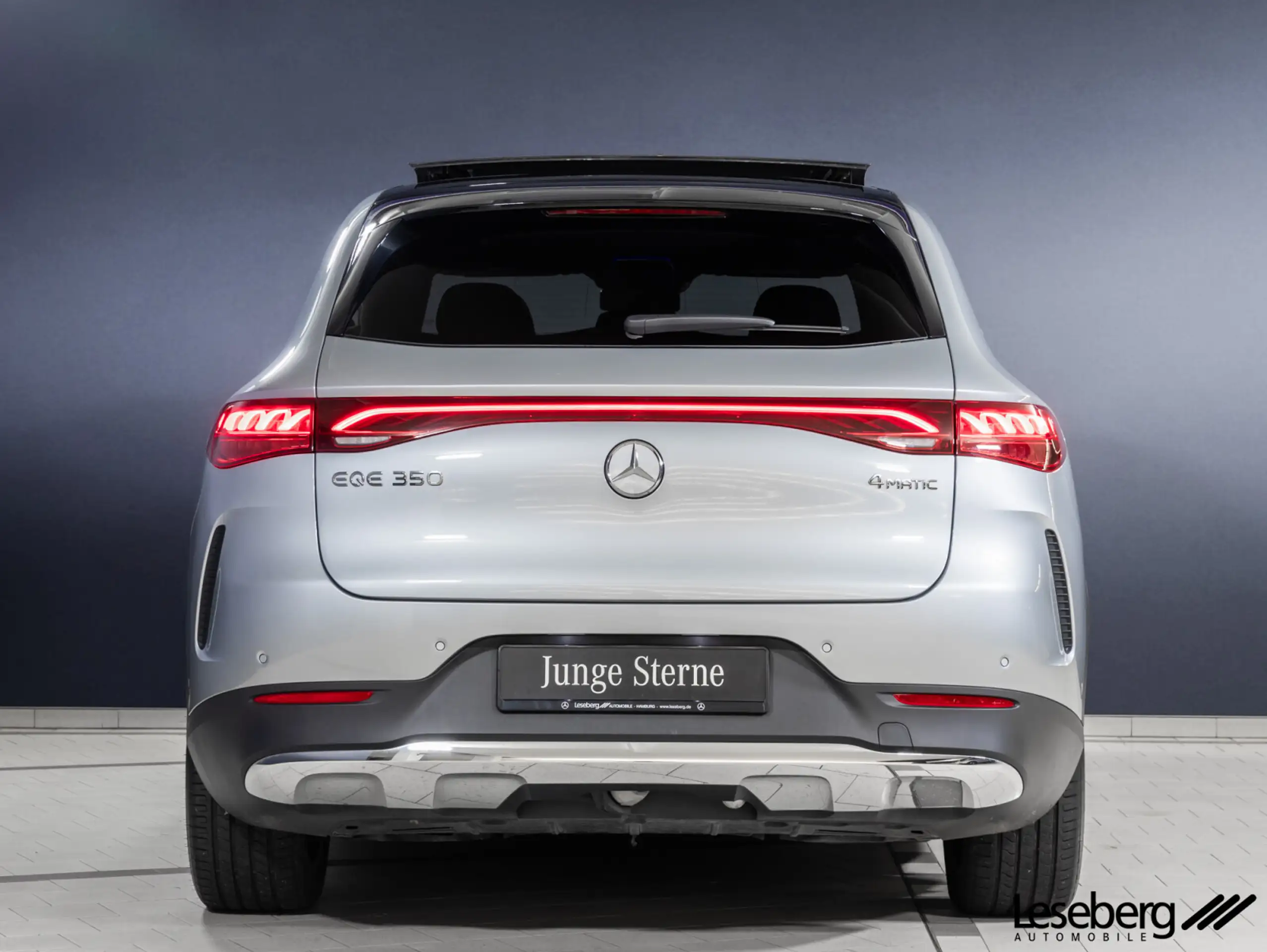 Mercedes-Benz - EQE SUV