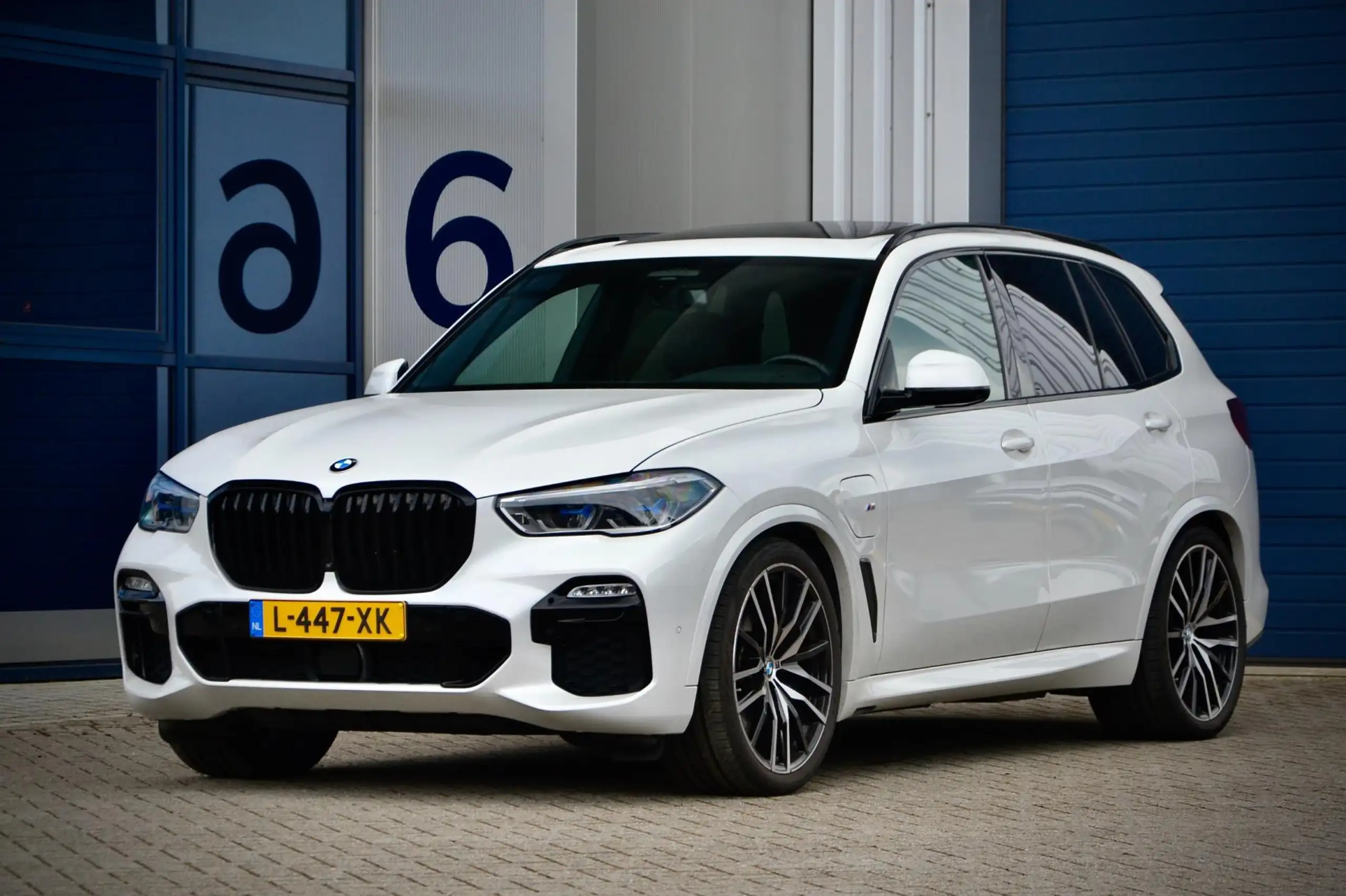 BMW - X5