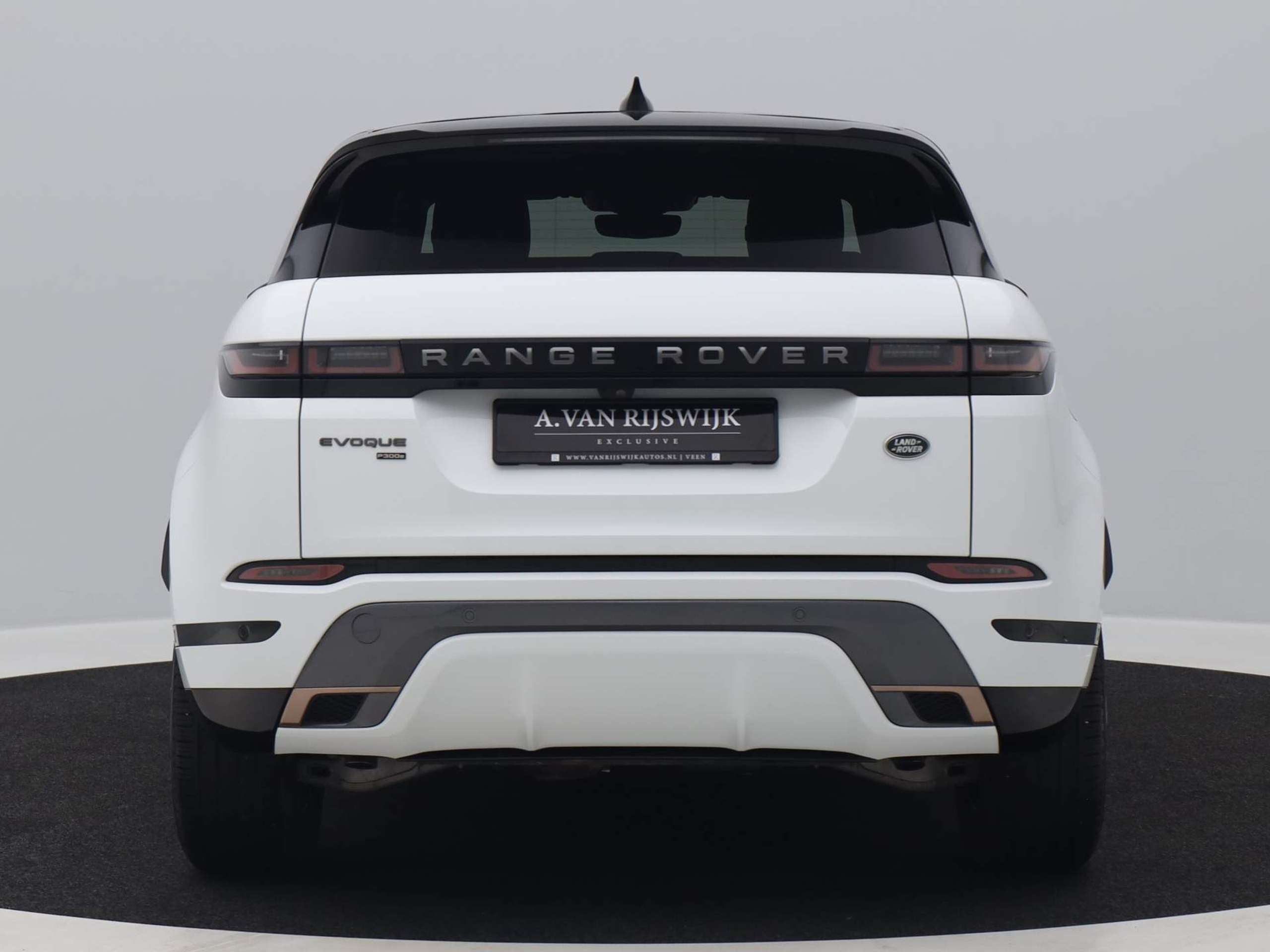 Land Rover - Range Rover Evoque