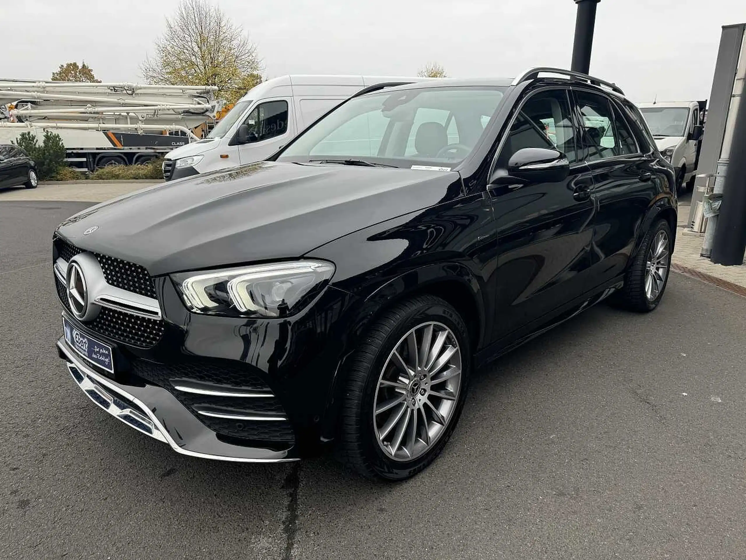 Mercedes-Benz - GLE 350