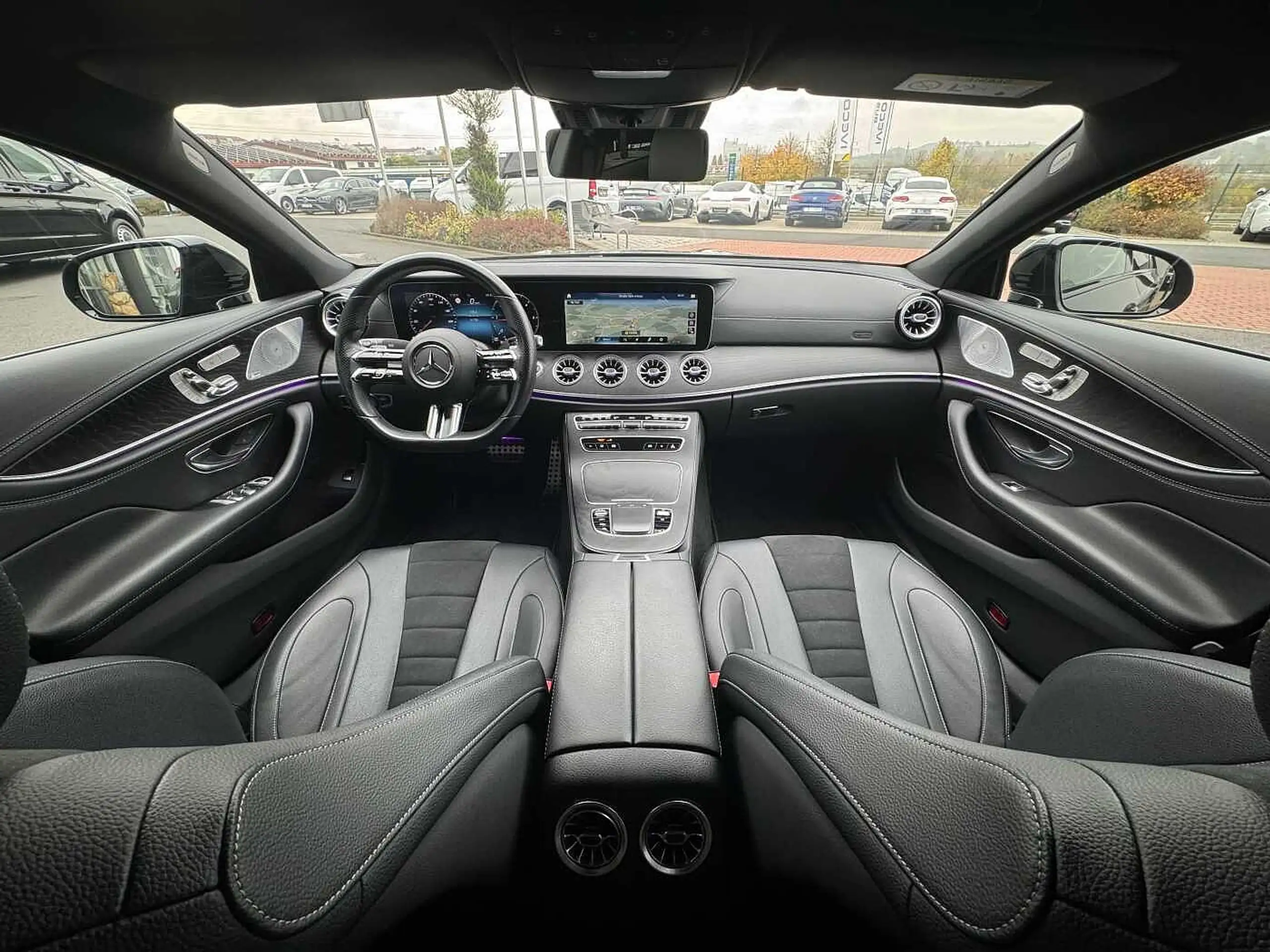 Mercedes-Benz - CLS 400